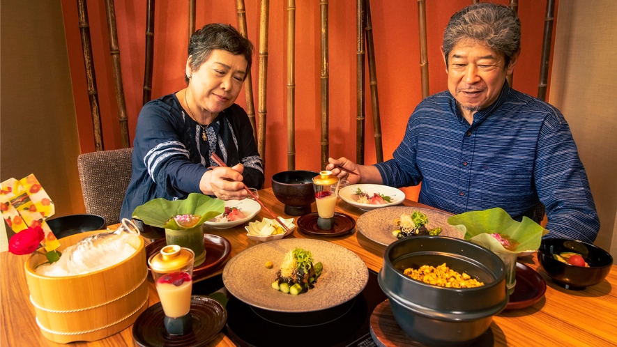 和匠ダイニング　菜す乃：落ち着いた雰囲気の店内で那須高原ならではの日本料理を♪