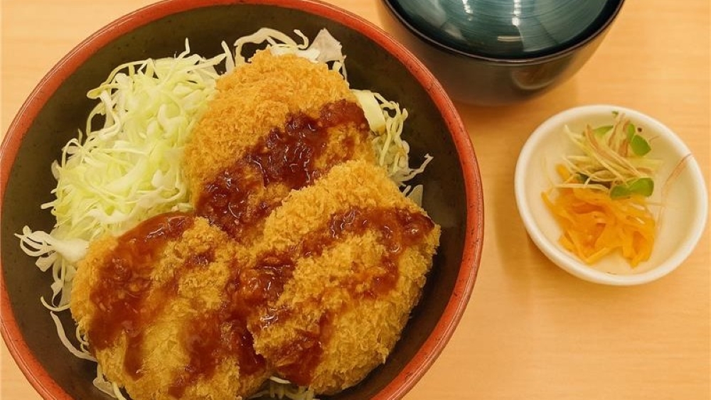 無料夕食付プラン（日替わり：ソースカツ丼）