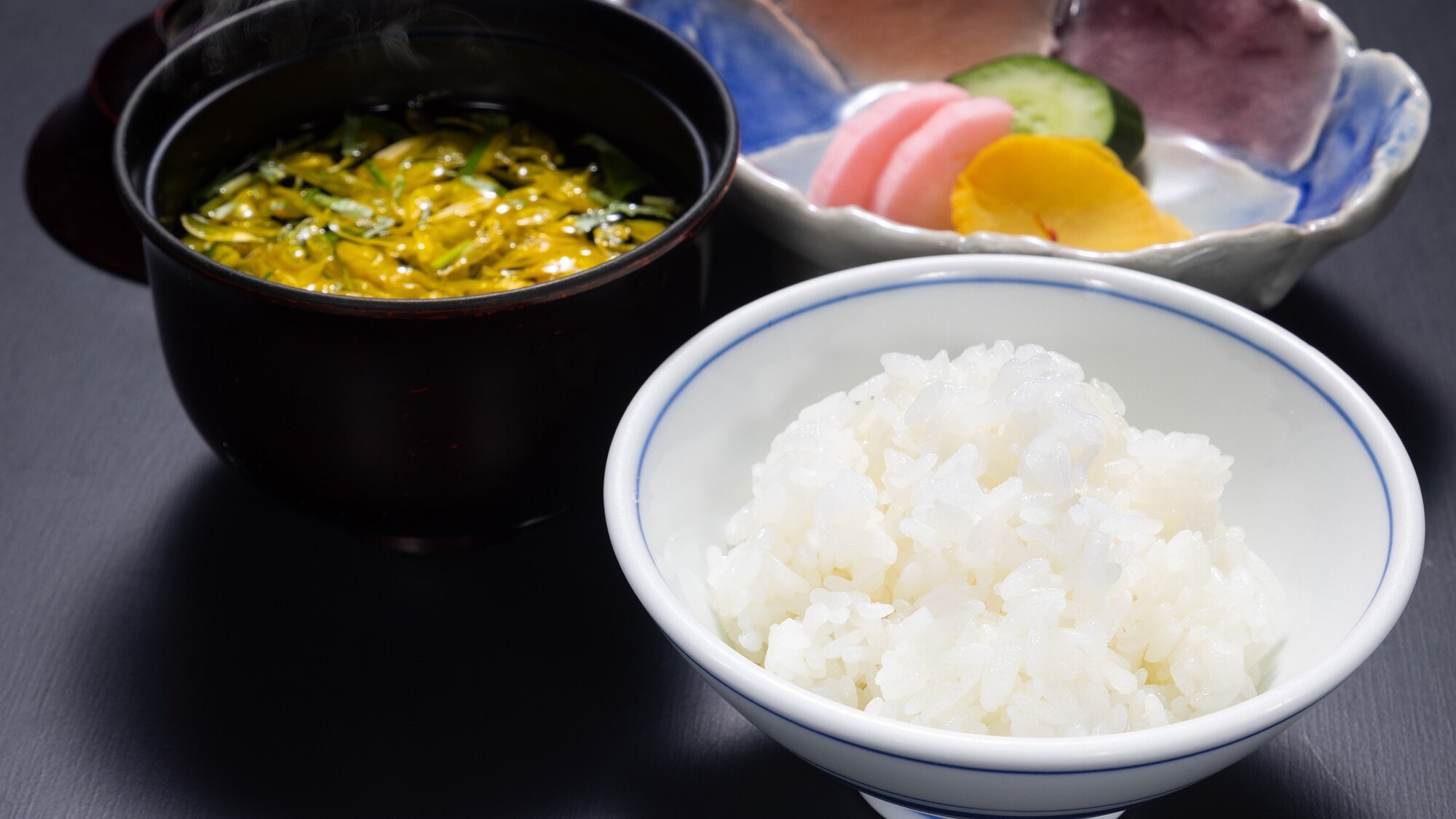 部屋数限定・平日限定特別プラン【雪降り和牛極上タリアータ（薄切りステーキ）プラン】