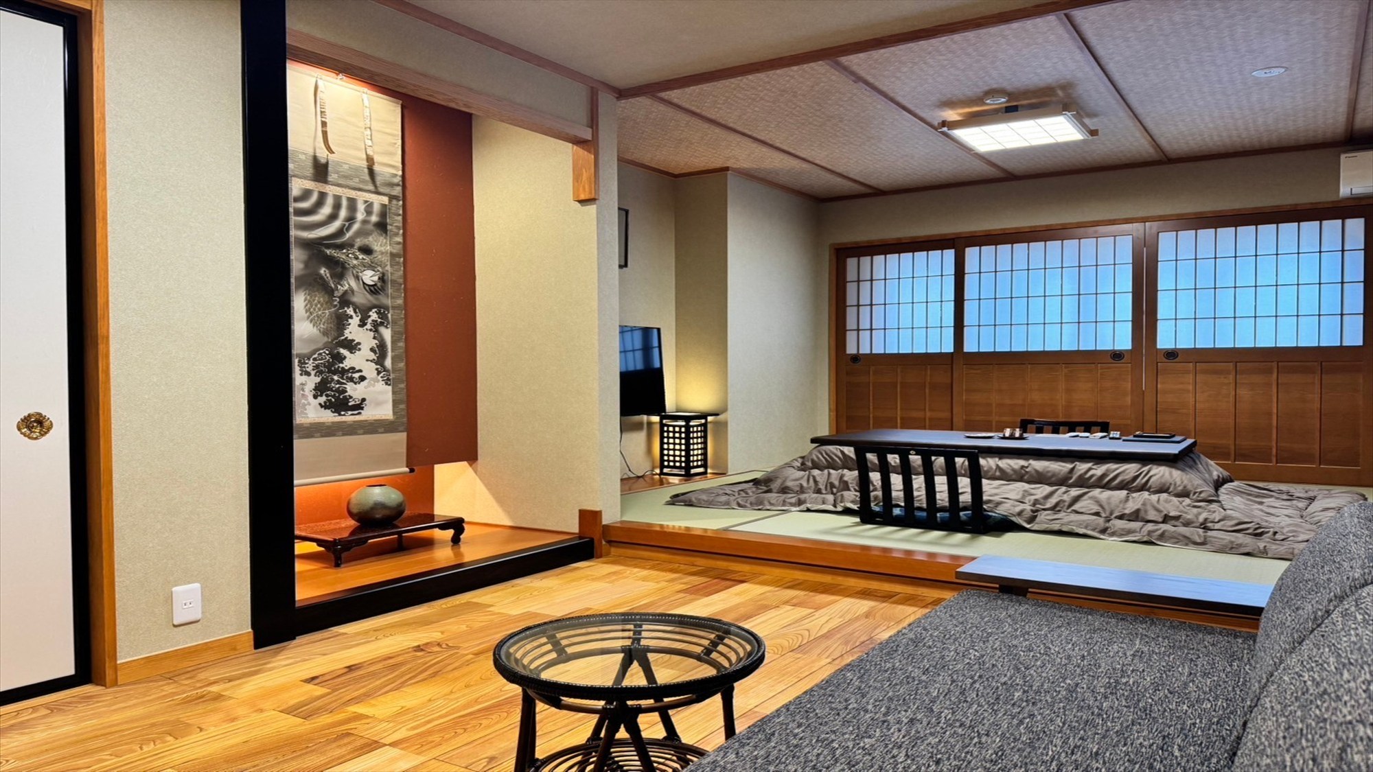 201　ジュニアスイ－ト