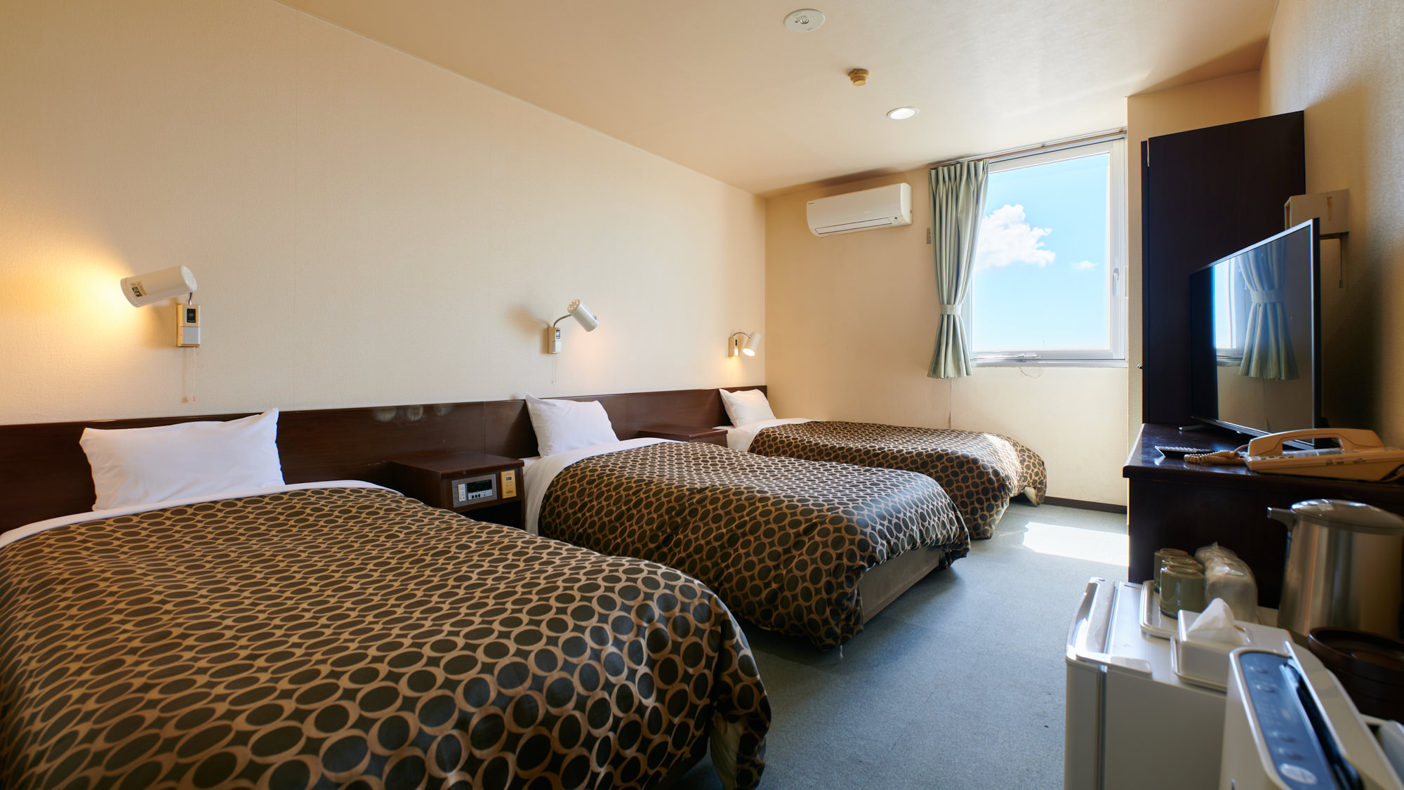 トリプルルーム