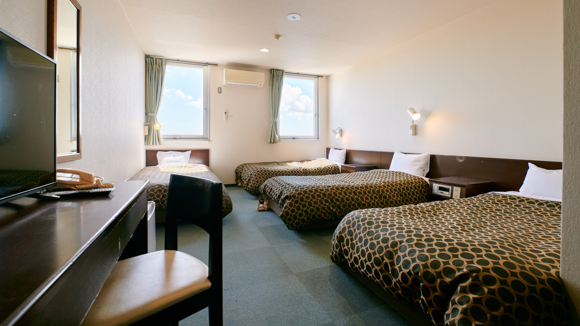 フォースルーム