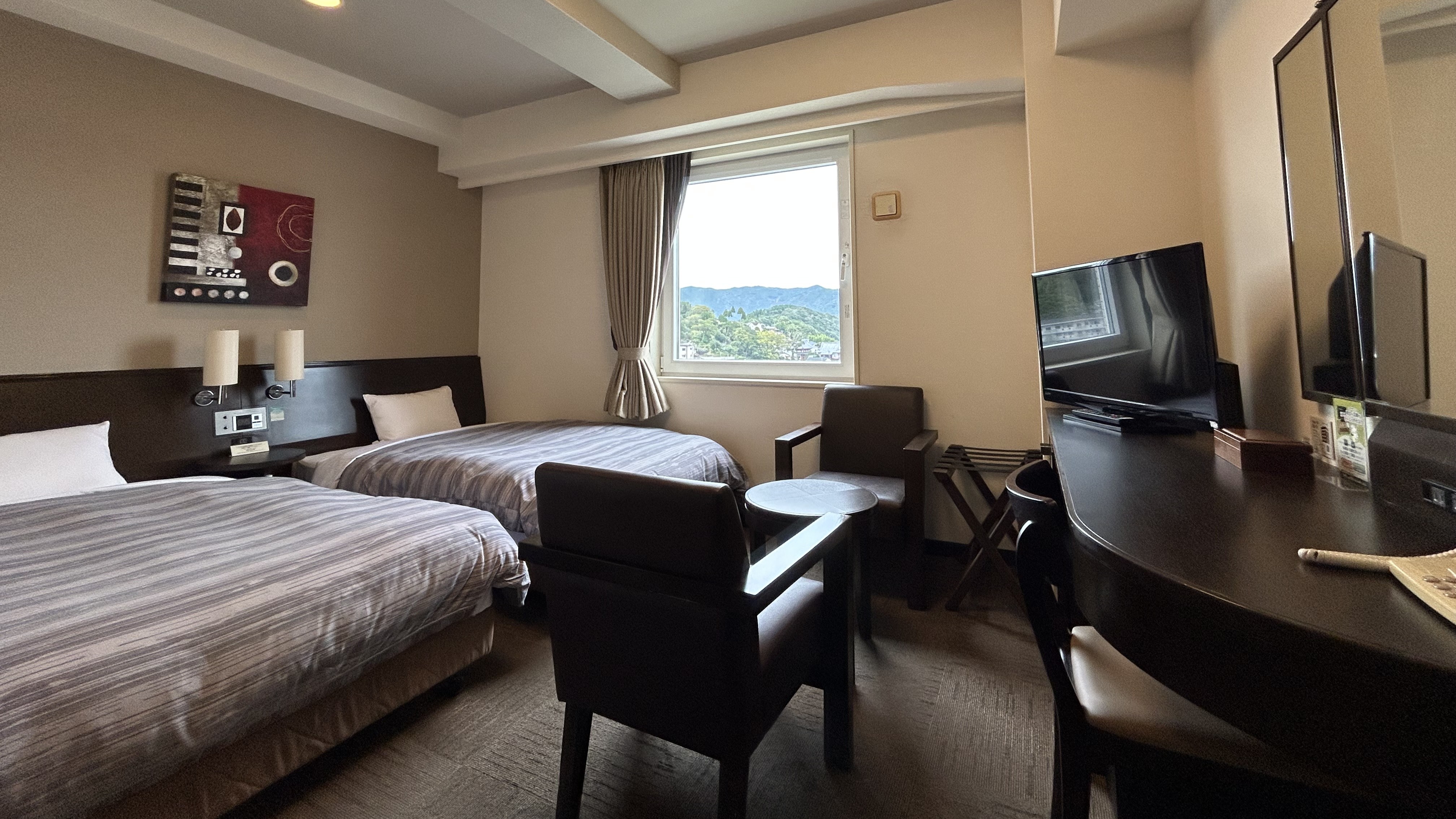 コンフォートツイン　ベッド幅120&times;196　20平米