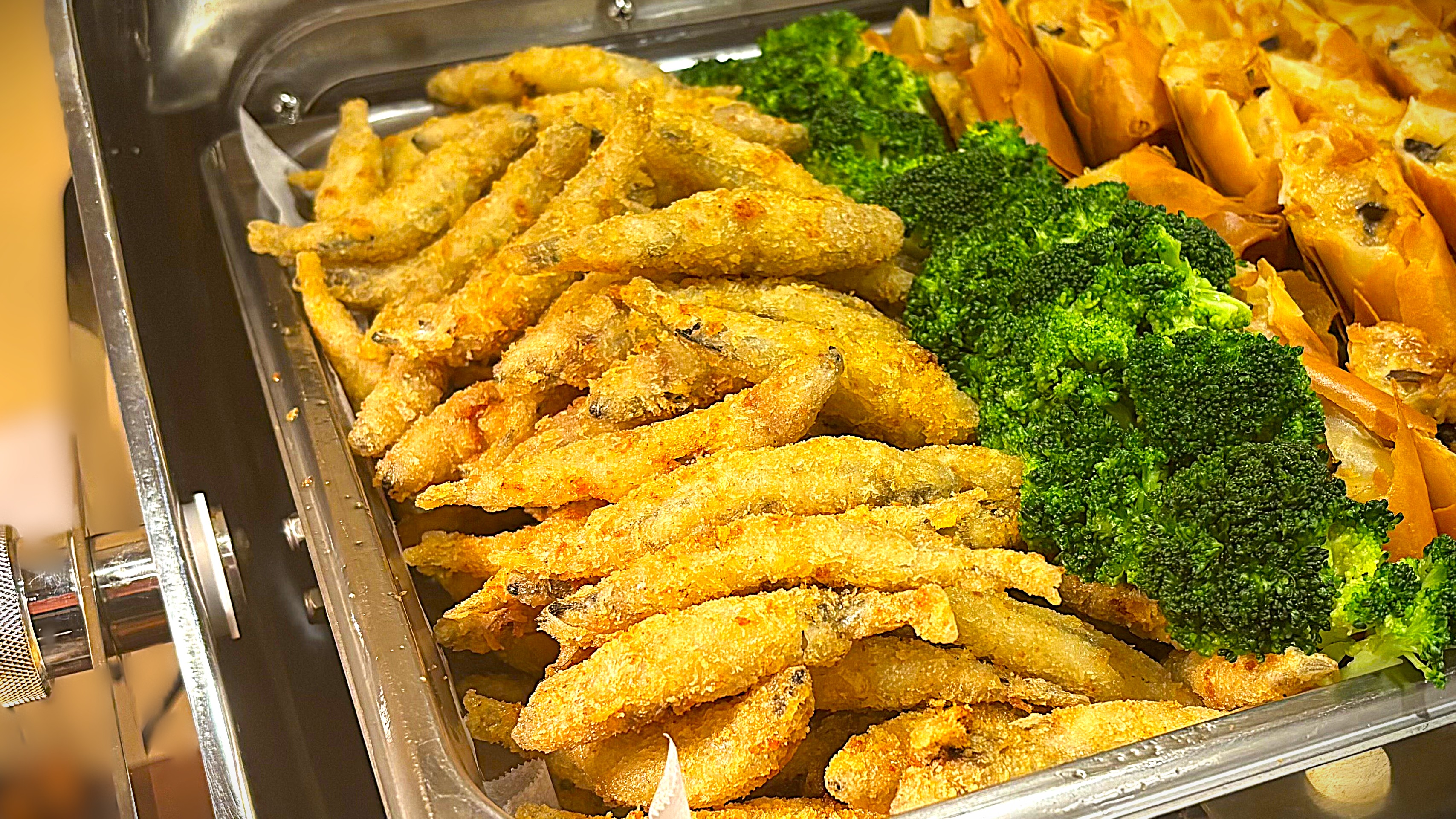 日替わり朝食メニュー（きびなご：金曜日）