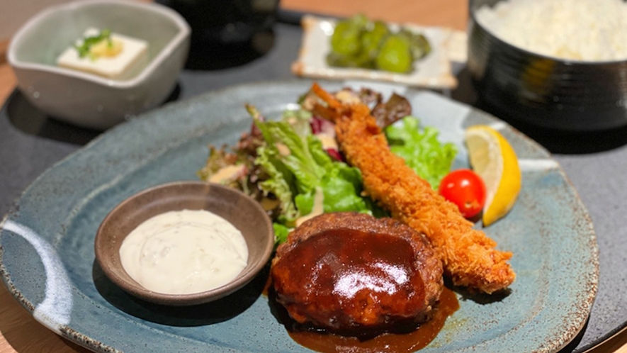 花々亭　各種定食をご用意してお待ちしています。