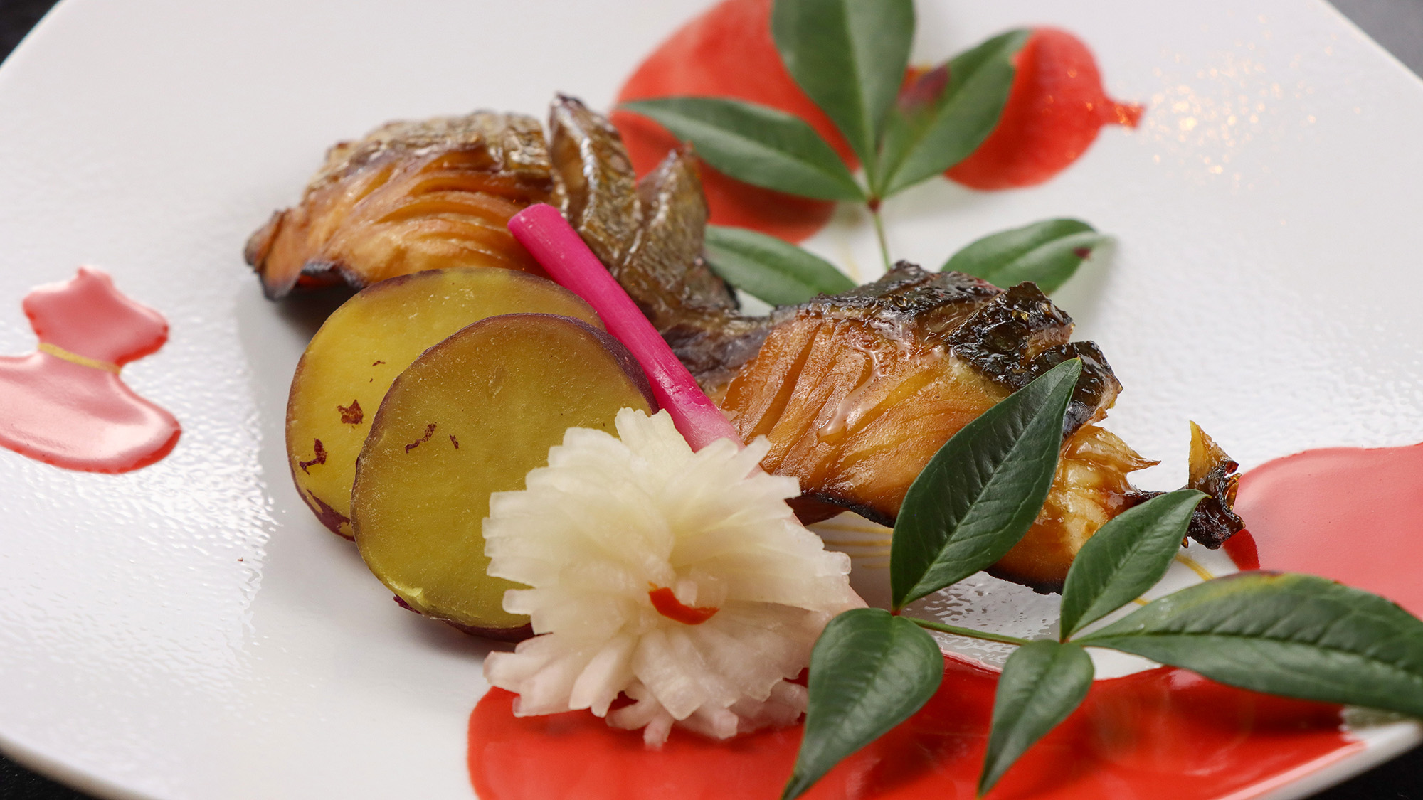 #冬料理　脂ののった寒鰤を、幽庵仕立てで