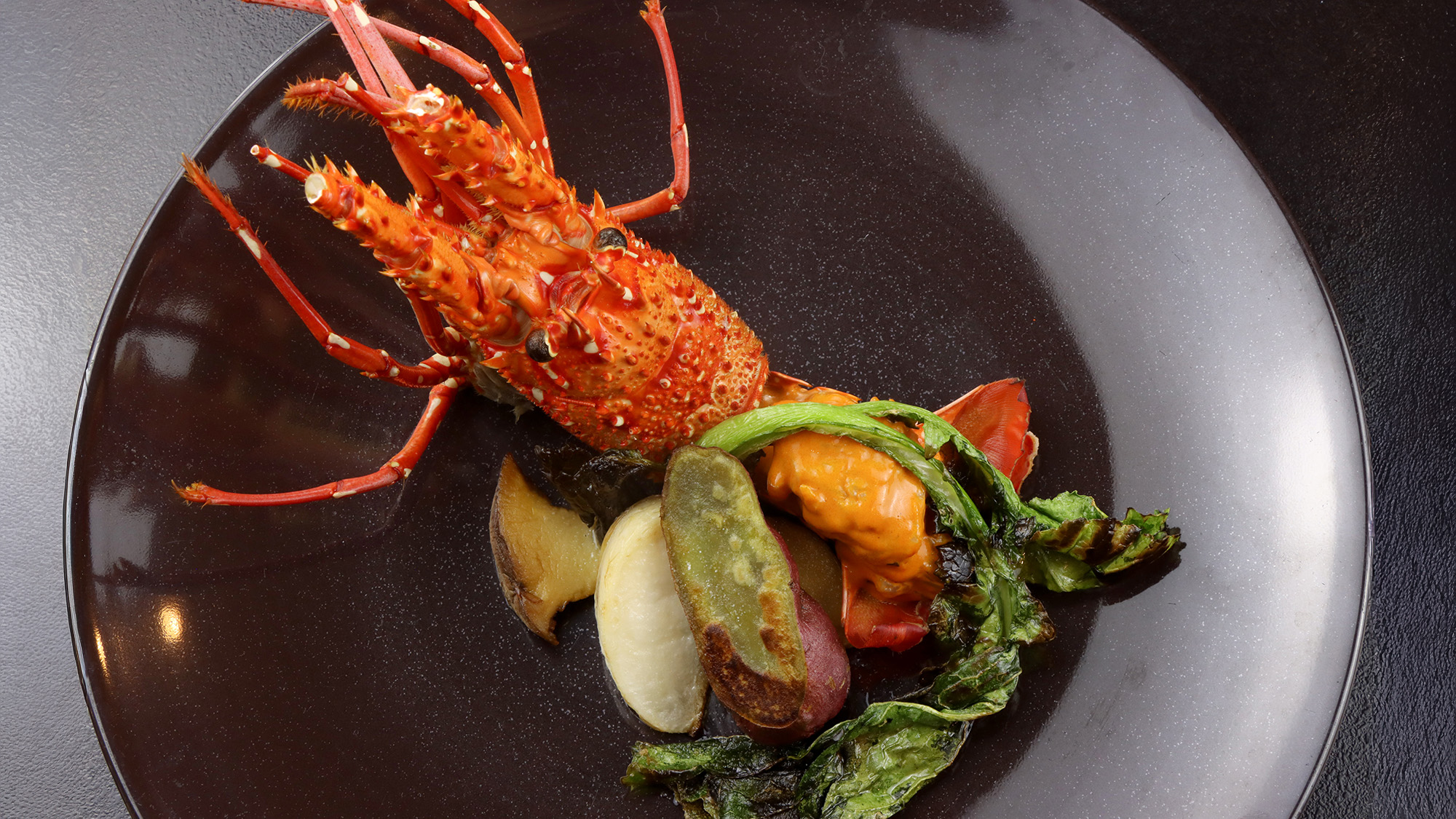 #お正月料理　特別な日にふさわしい、上質な焼き物です