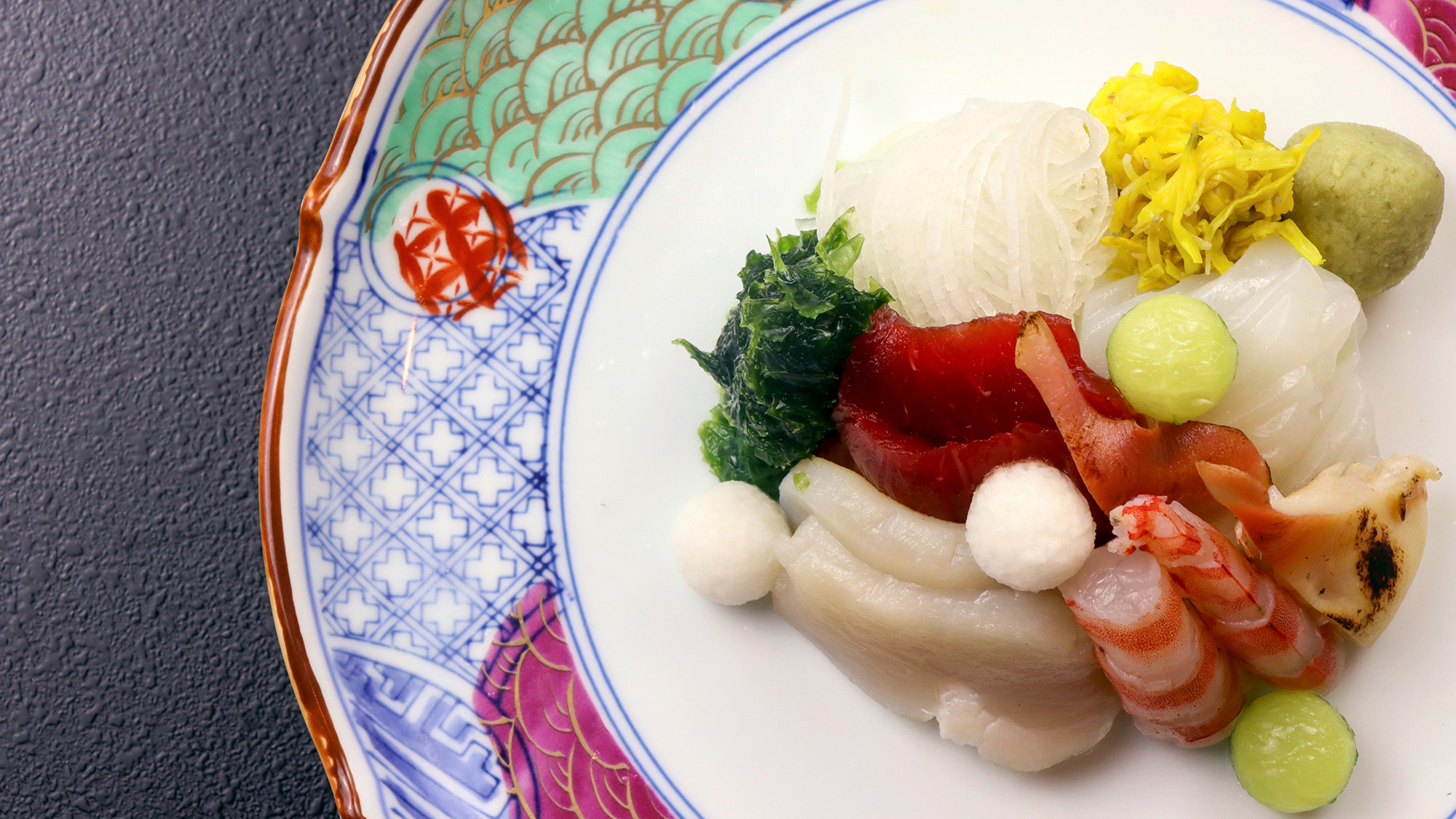 #お正月料理　食感と味わいの違いを楽しめる旬の盛り合わせ