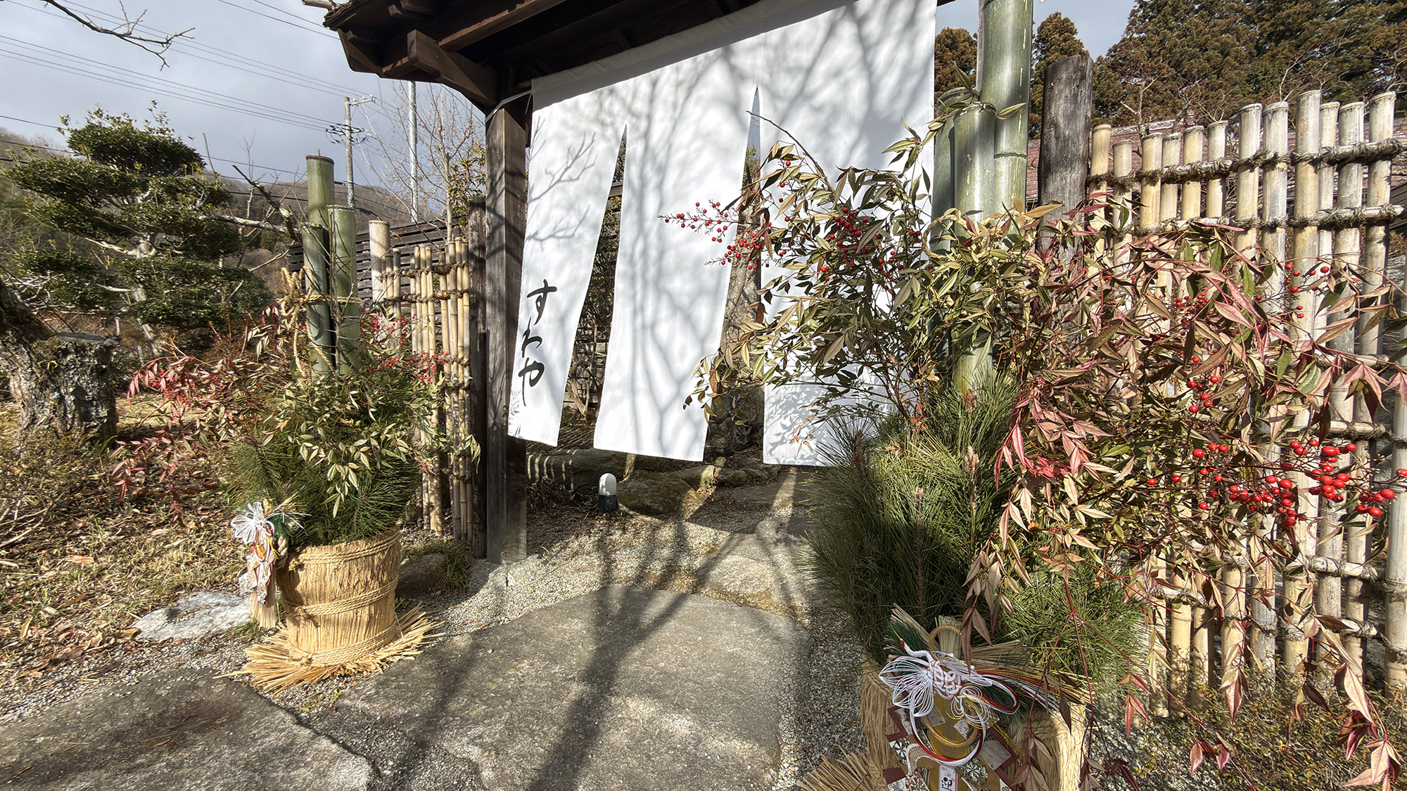 #外観　冬ならではの美しさが際立ちます