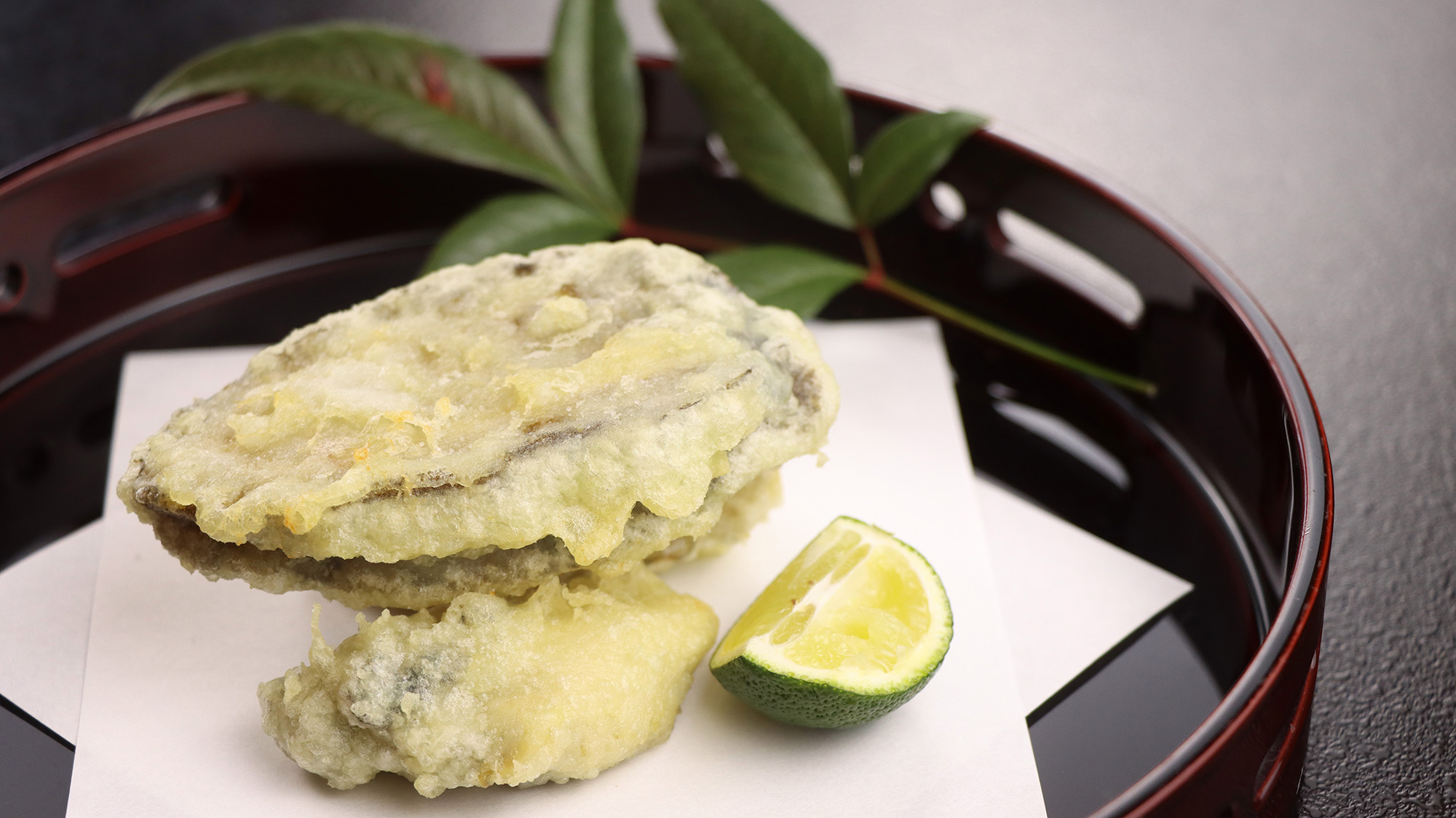 #お正月料理　鮑は歯切れよく、牡蠣はふっくらと