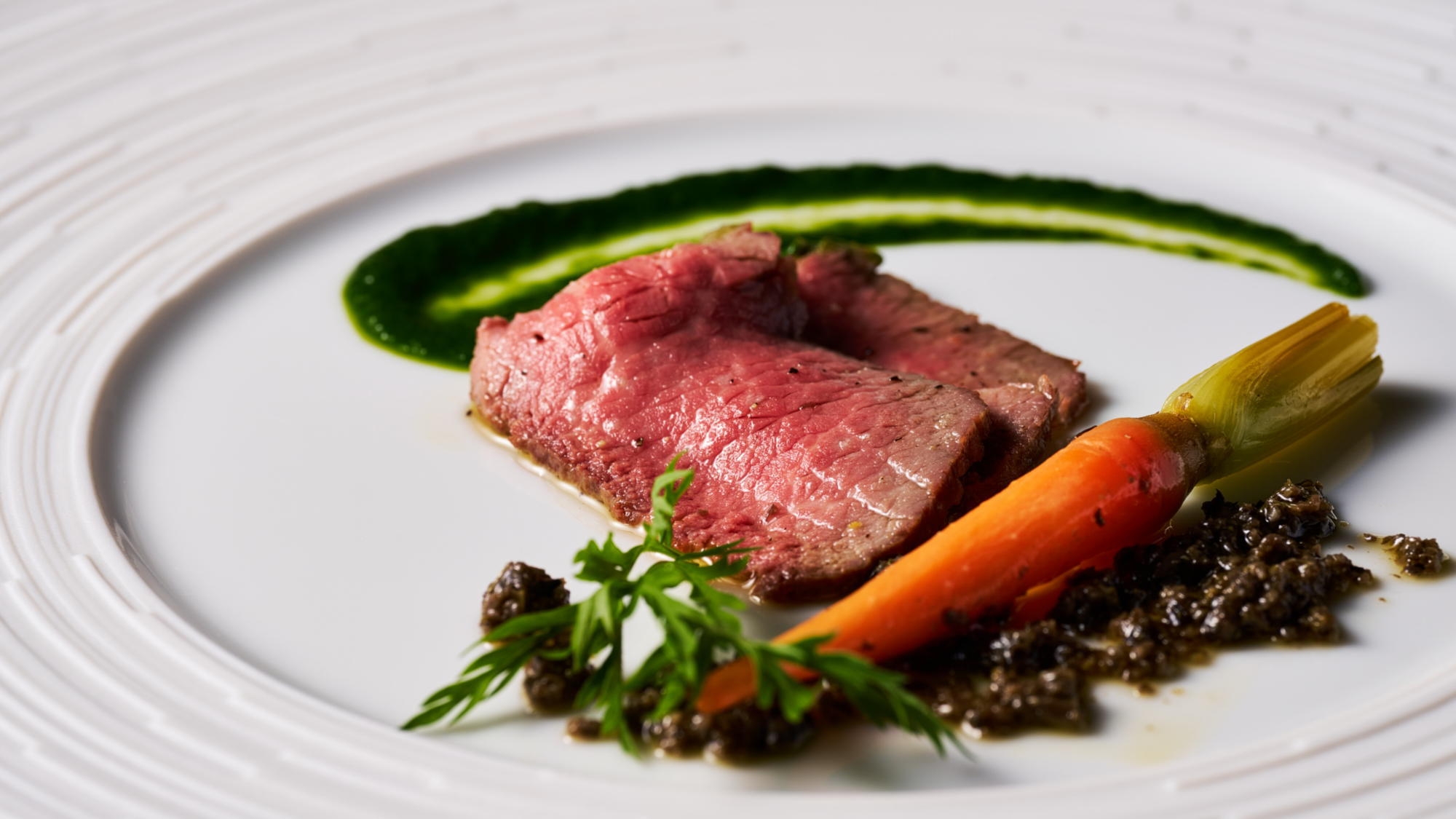 【星夜彩（せいやさい）】12月限定◆洋食コースを華やかに仕立てた特別ディナー×カクテル付／19:45