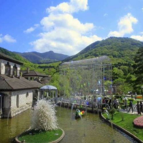 箱根ガラスの森美術館