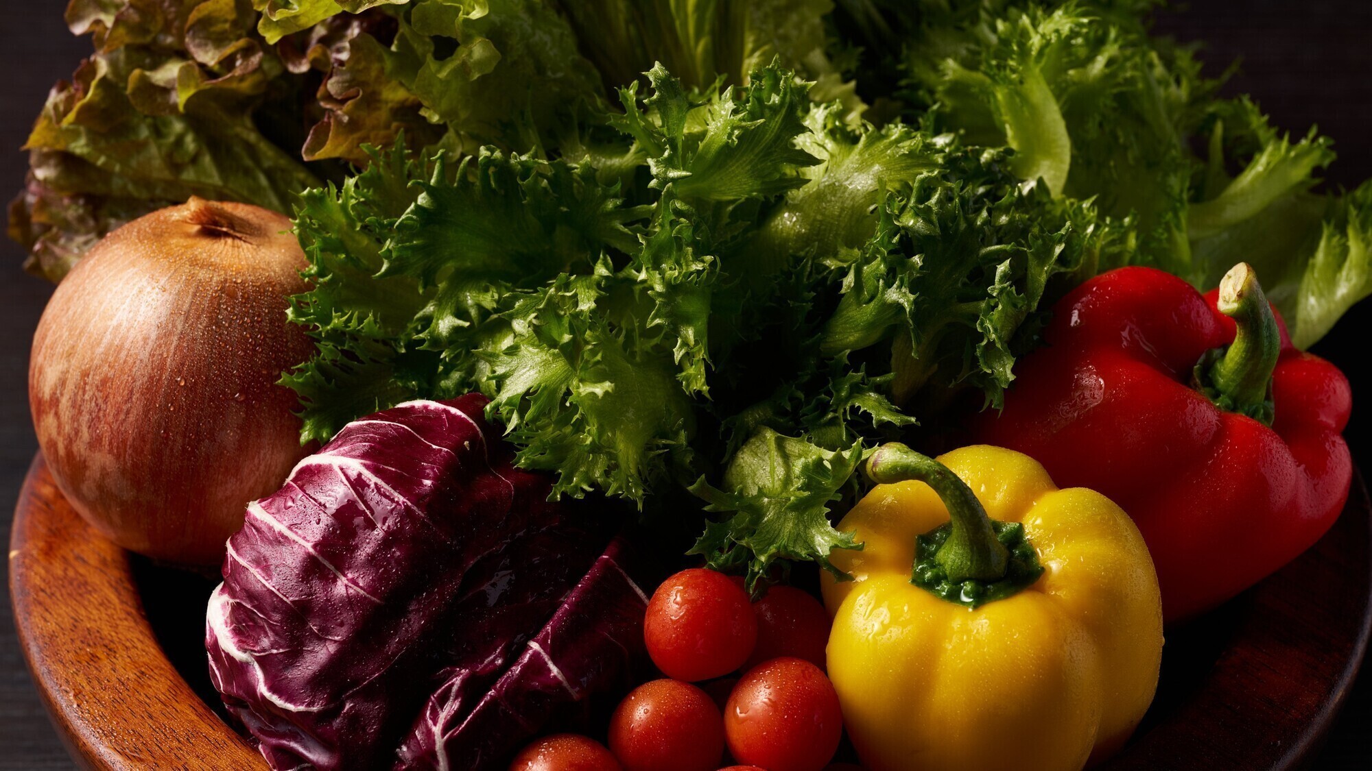 【冬のグランドブッフェ】旬の恵みを彩る新鮮野菜をたっぷりとご用意