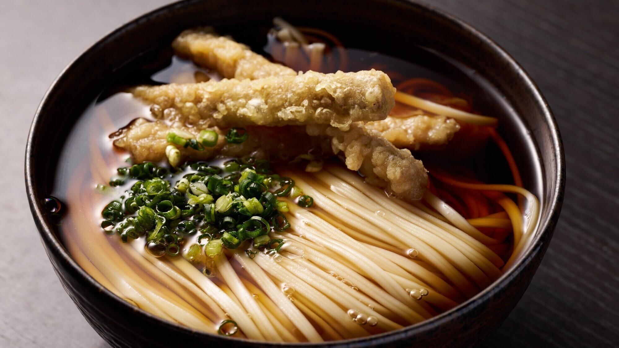 【冬のグランドブッフェ】ごぼう天うどん