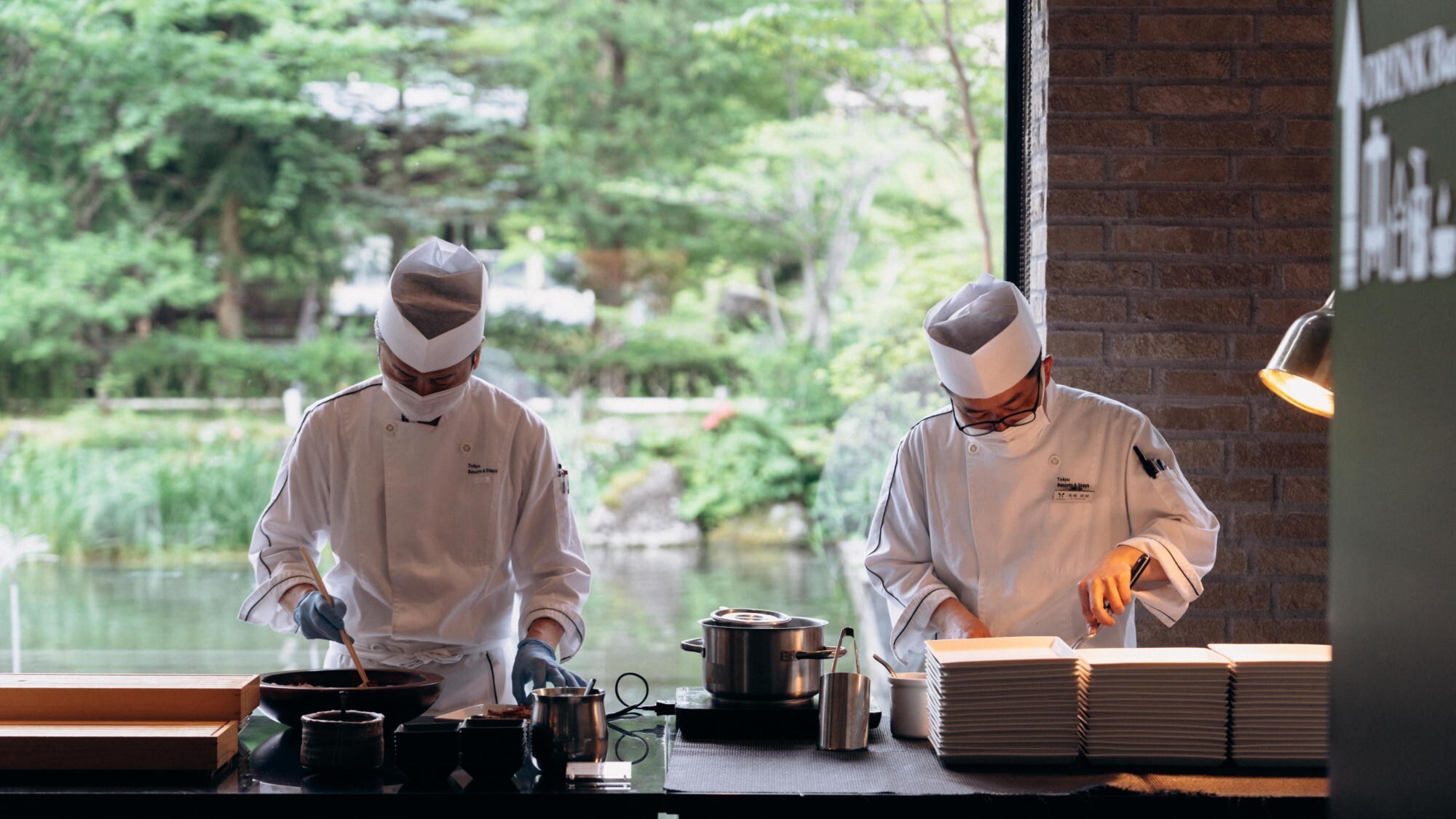 【グランドブッフェ】メインはライブキッチンにてご用意しております。