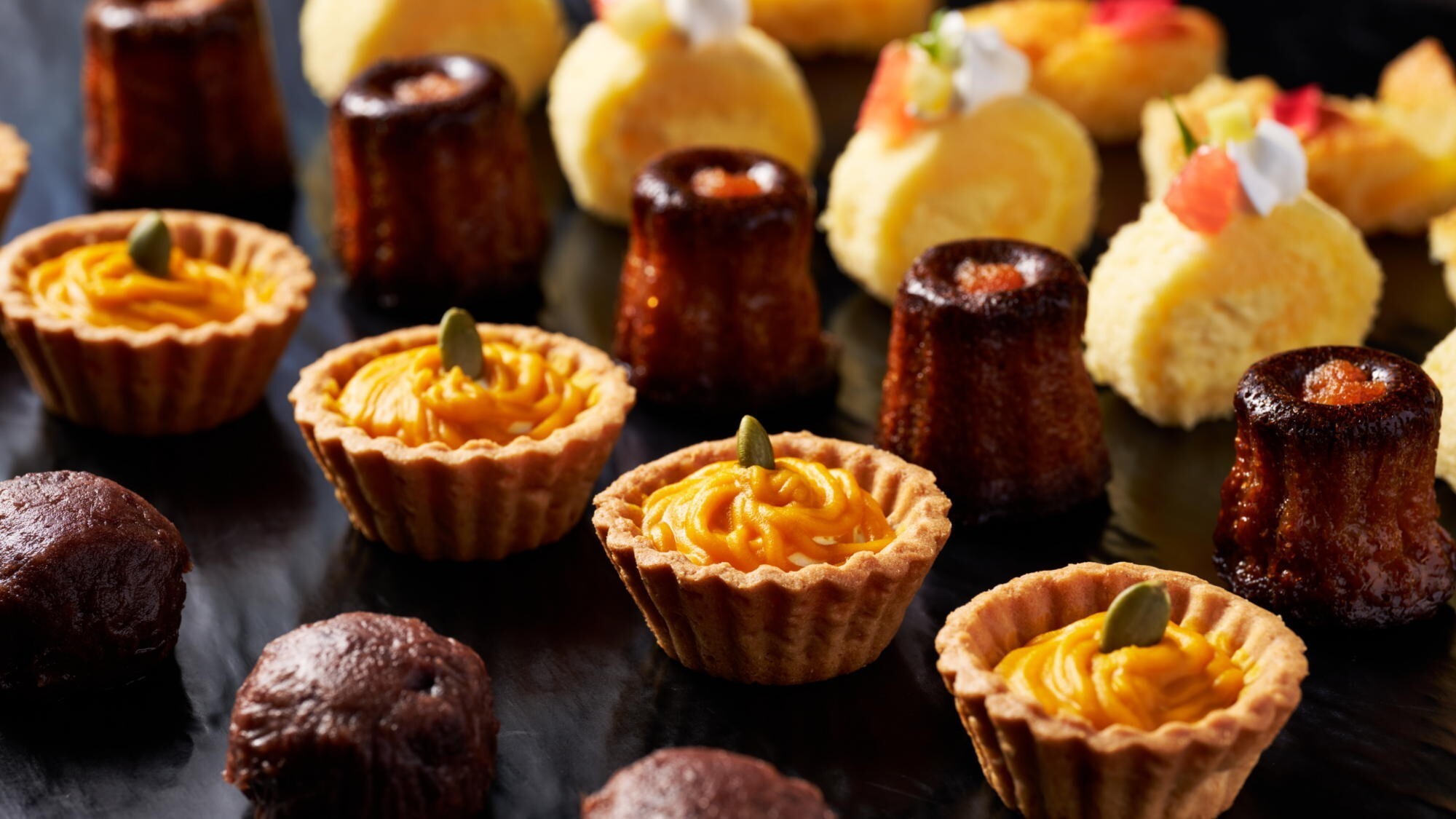 【秋のデザートブッフェ】焼きいもスイーツと20種の秋のデザート