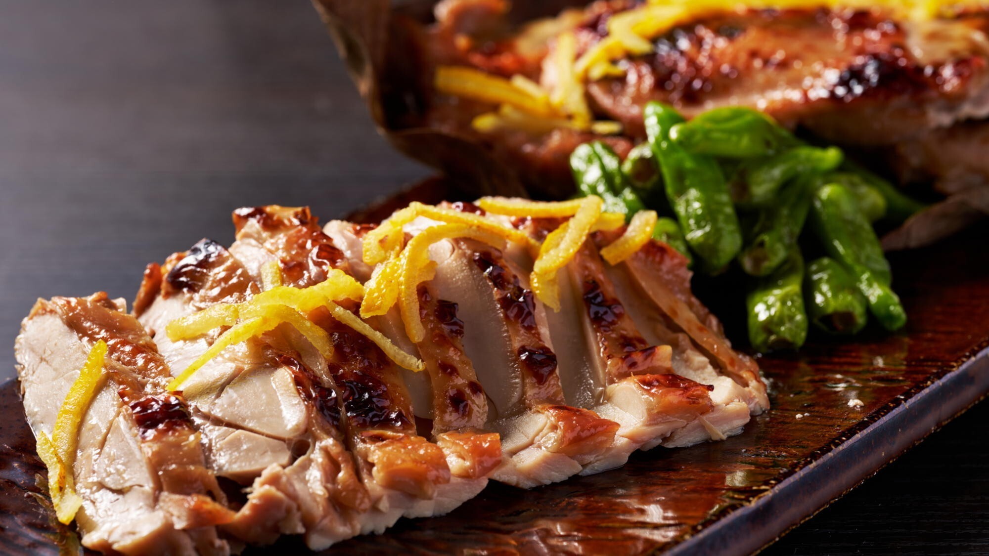 【秋のグランドブッフェ】静岡県産美味鶏の柚庵焼き