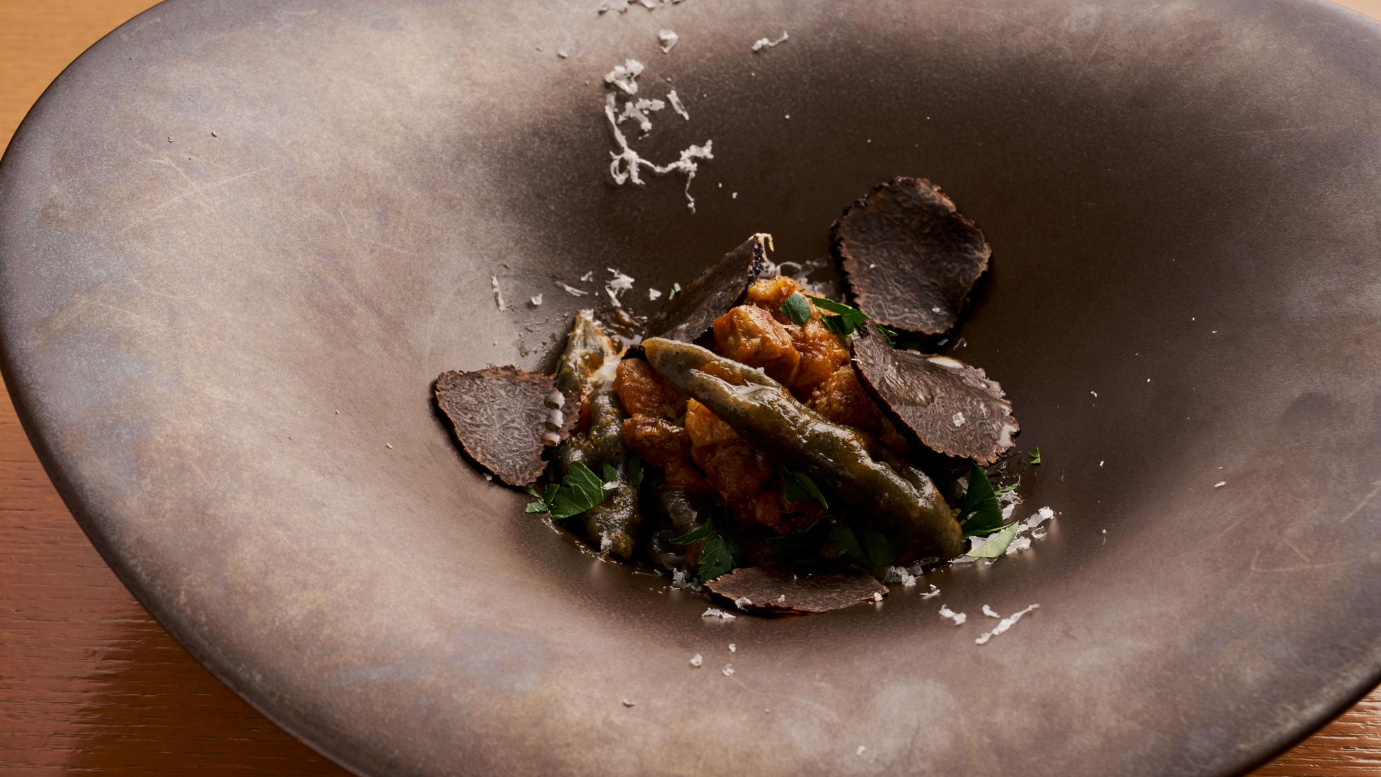 【洋食　伊心彩】旬の恵みを生かした彩り豊かなイタリアンース。2種類の自家製パスタをご提供いたします。