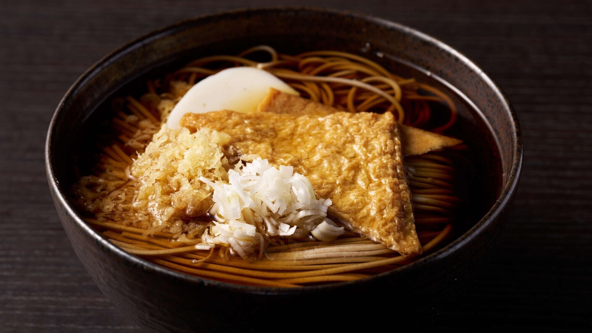 【冬のグランドブッフェ】きつねたぬきそば