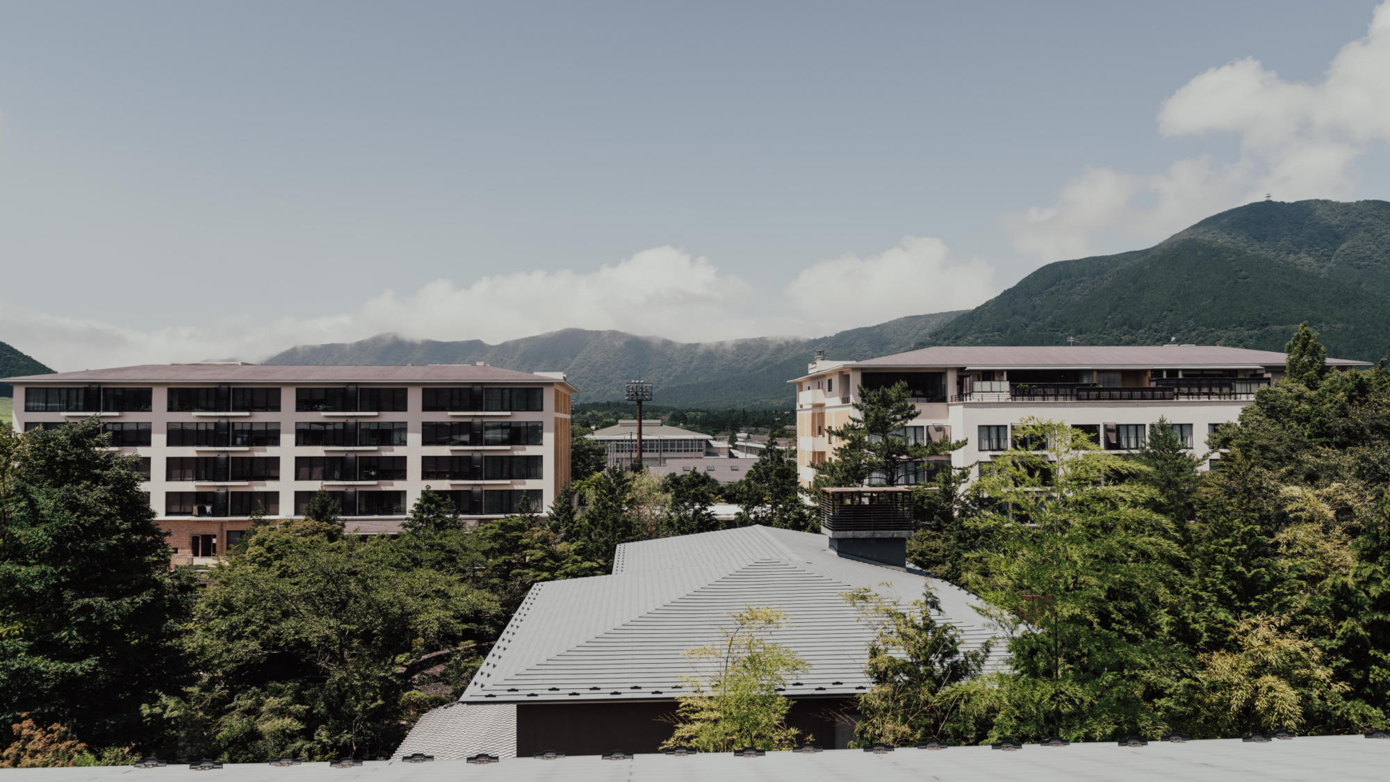 【外観】ホテルハーヴェスト箱根甲子園へようこそ。