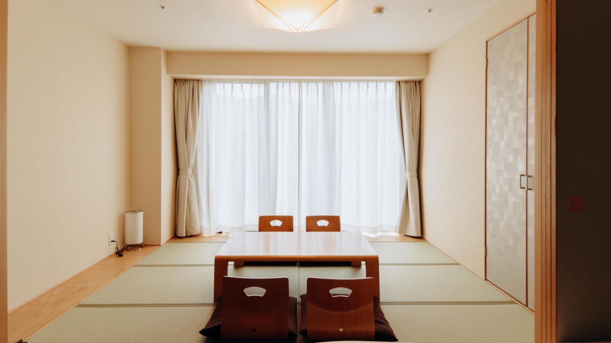 【和洋室41平米】ぬくもり溢れる和の空間で、のんびりとお過ごしください。