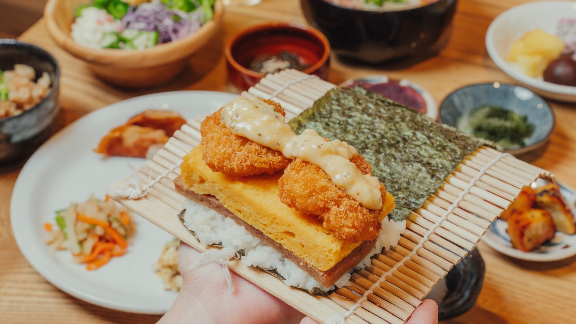 作って楽しい、食べておいしい！マイポーク玉子おにぎり