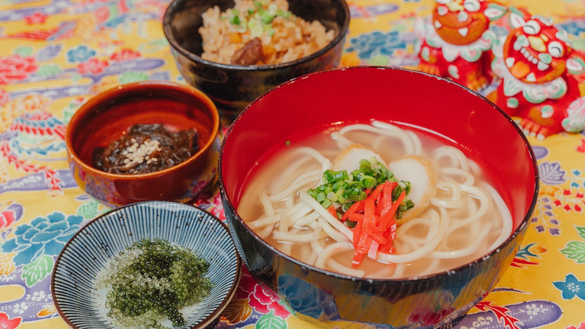 まるで沖縄の定食屋さん？