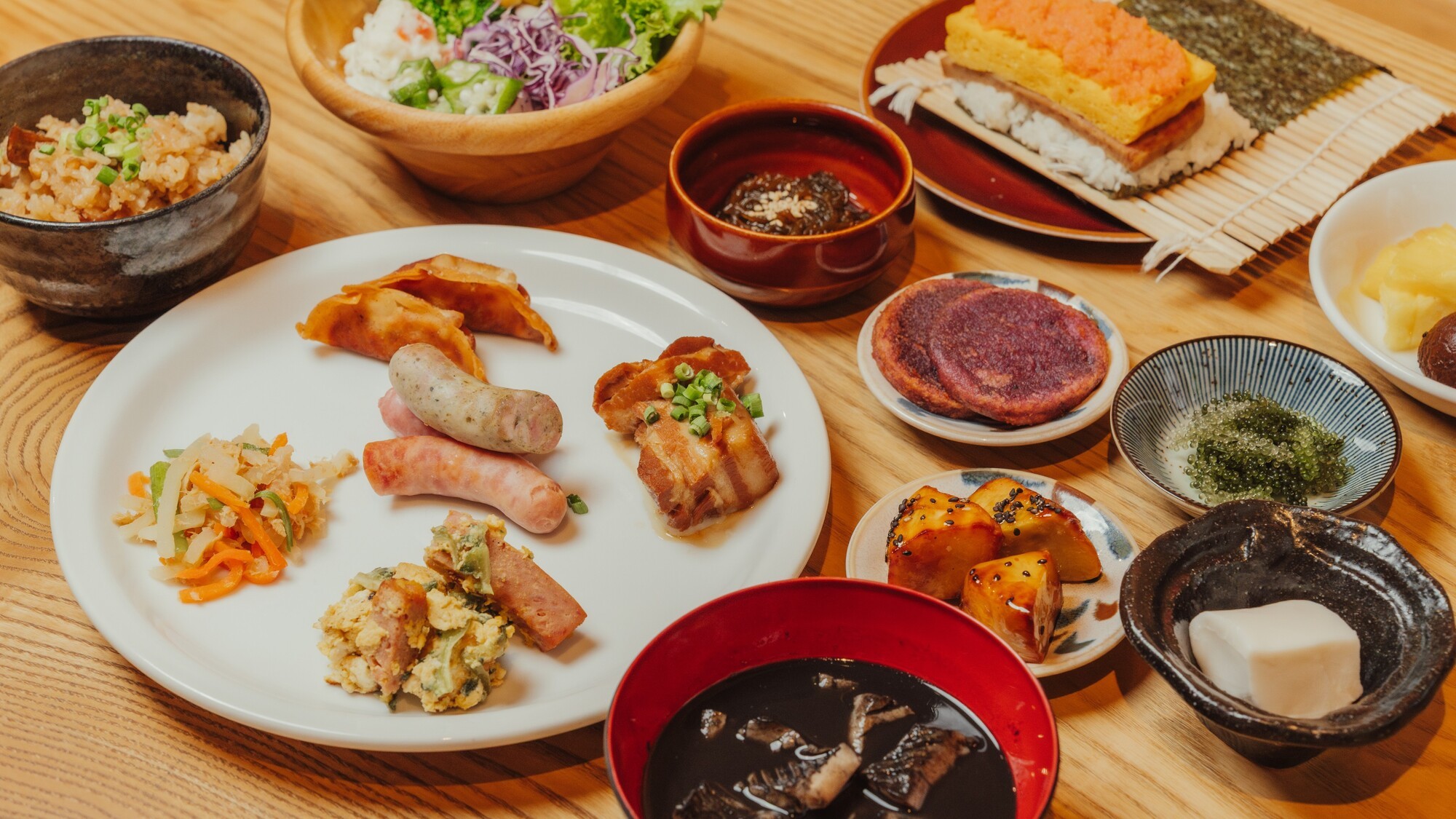 島の恵みとやさしい味わいで迎える朝