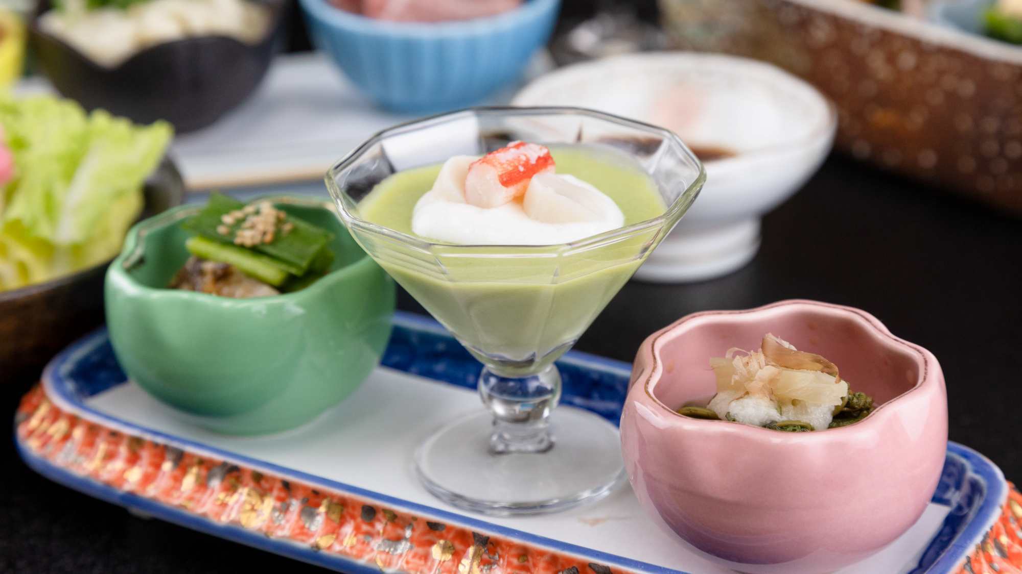 【24時間ステイB】チェックアウト15時までOK！天然温泉×お部屋食でゆったりプラン＜3食付＞