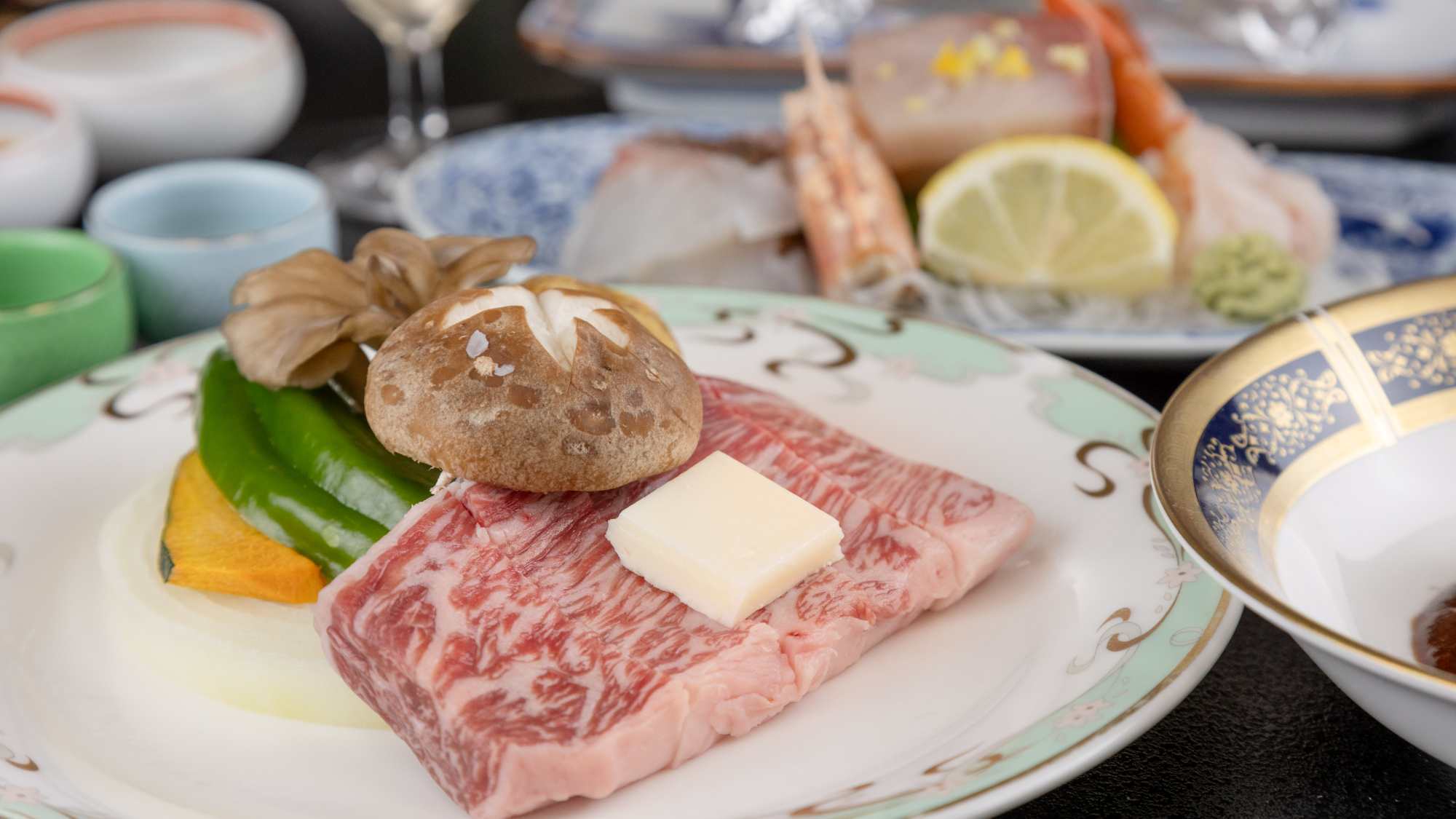 【お料理アレンジ連泊プラン】　1泊目『いしかわ牛付き満腹コース』〜2泊目『9品の謝恩コース』