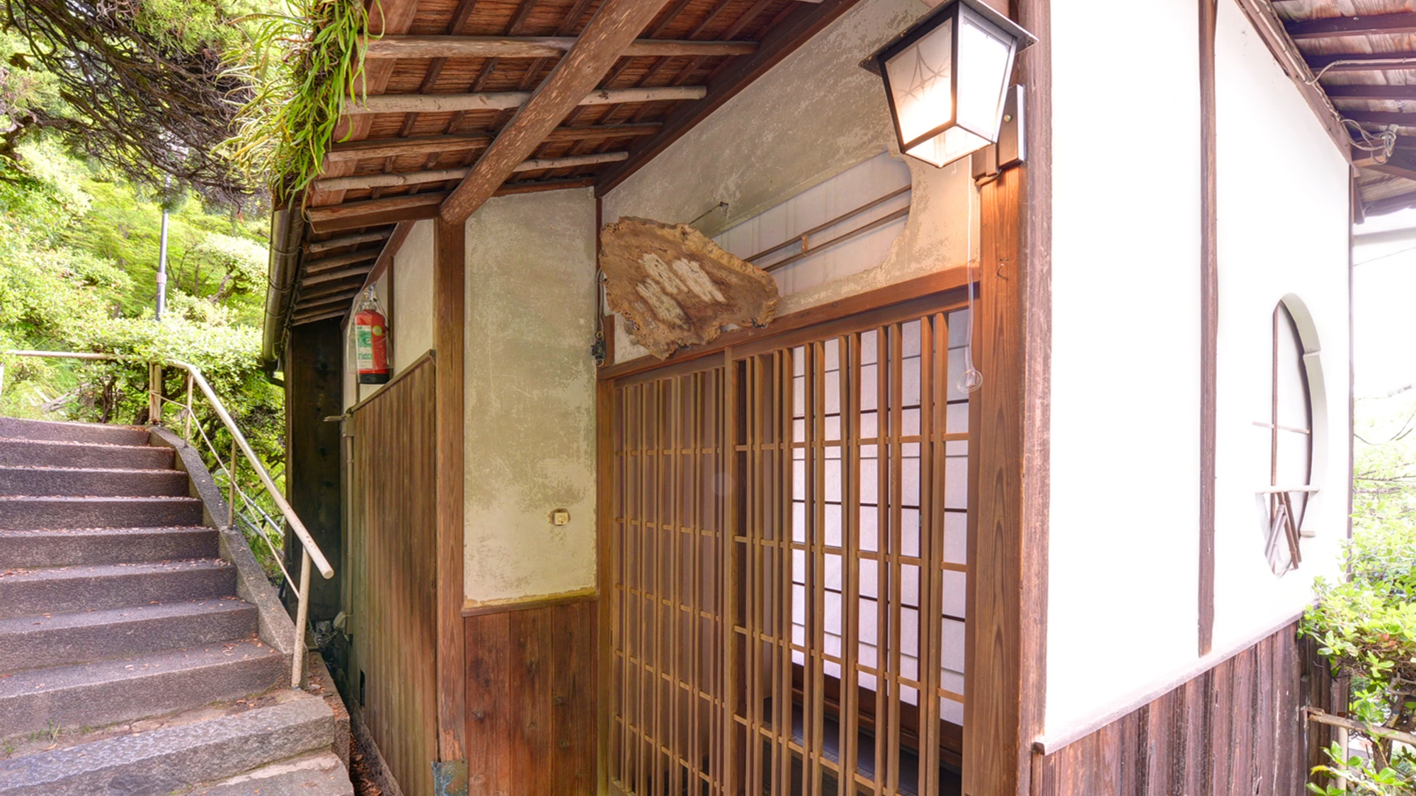 *【清風荘】日本の風情とおもてなしを頑なに守り続ける客室。静寂に身を委ねるプライベート空間。