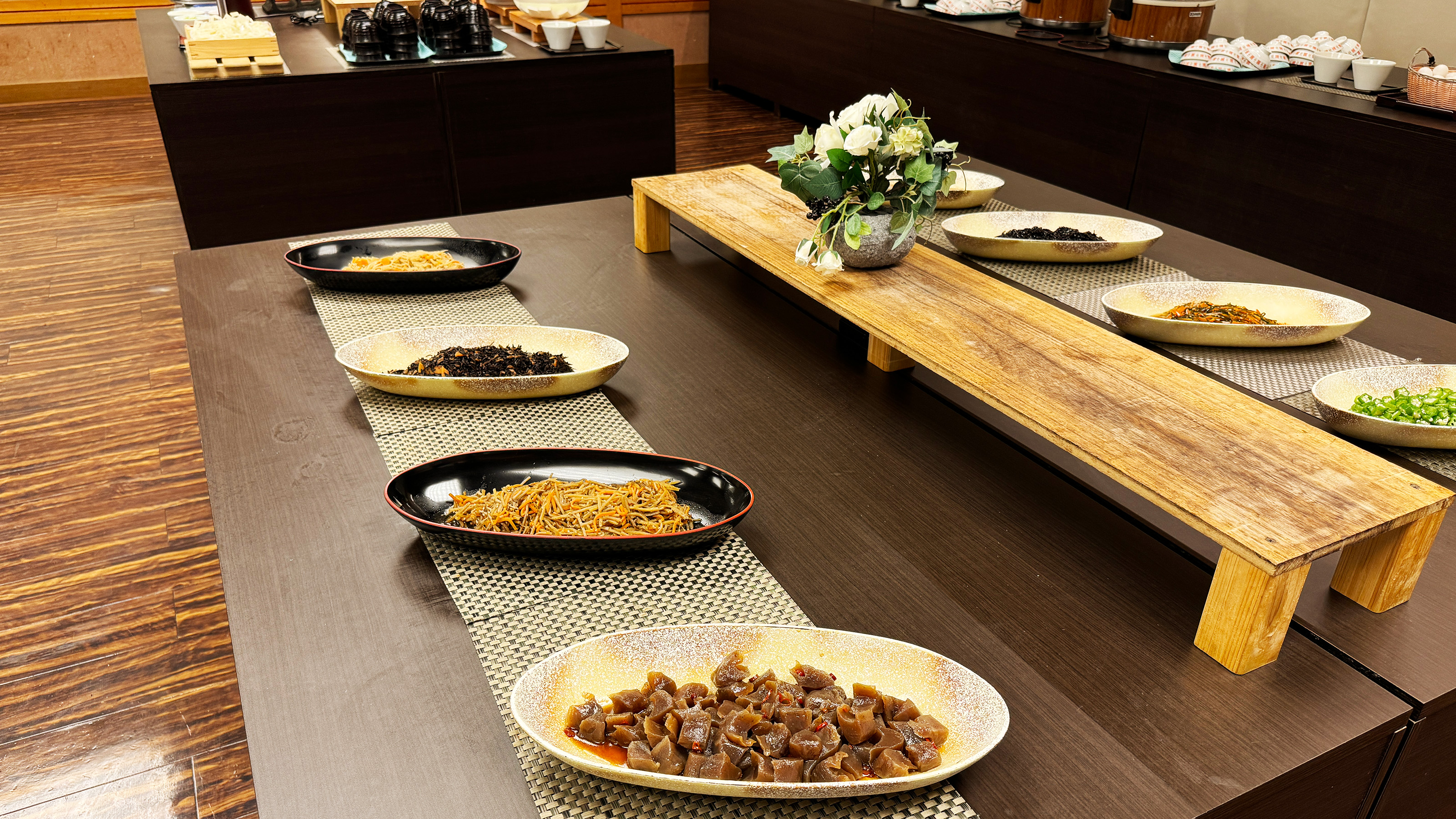 朝食バイキング（一例）