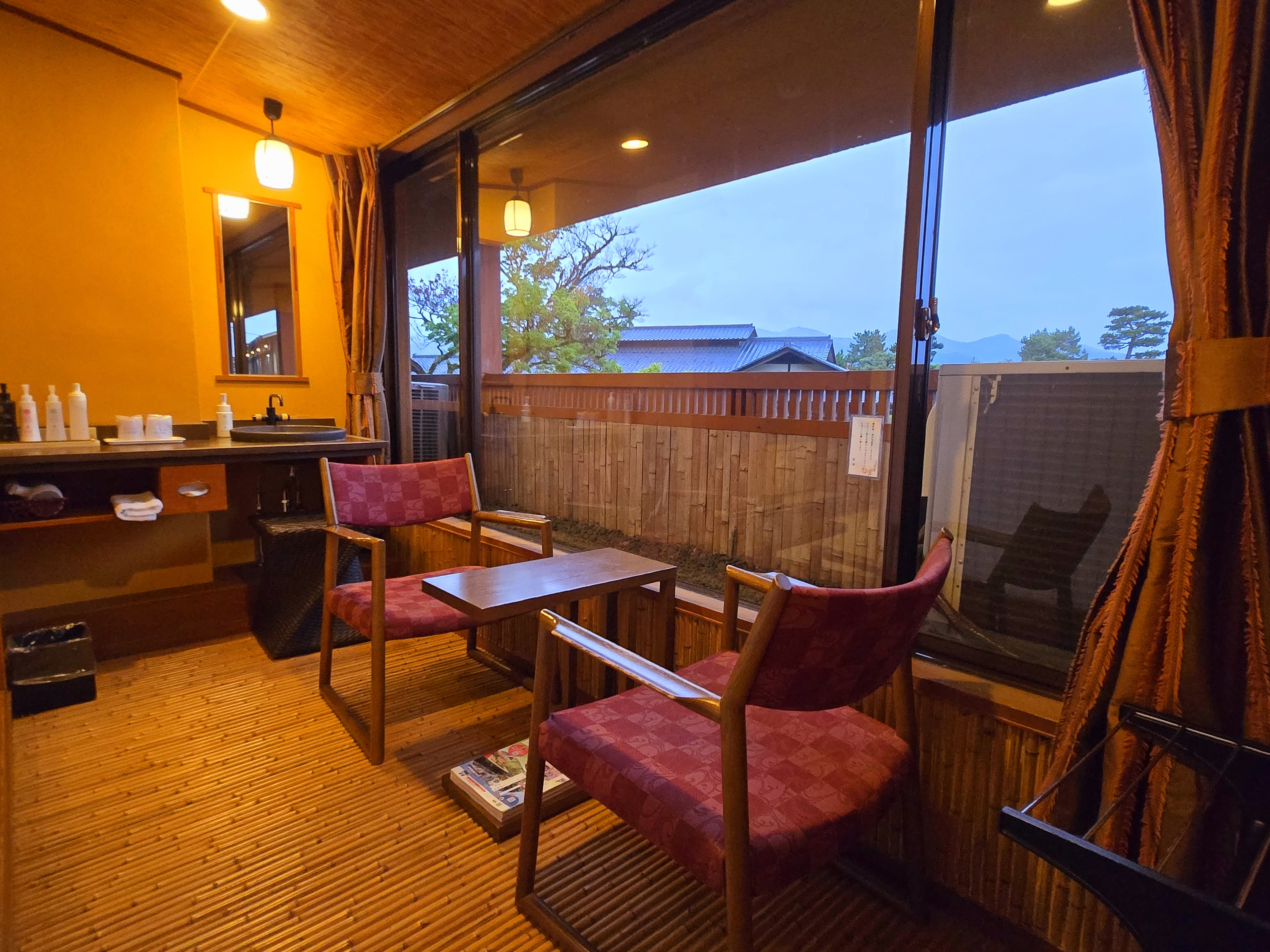 和室7.5畳トイレ洗面付き