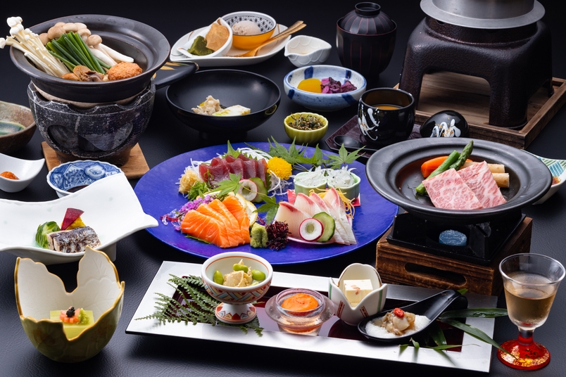 【さき楽30×2食付スタンダード】個室食で伊豆美味とプライベートな熱海の湯宿時間｜5つの貸切露天風呂