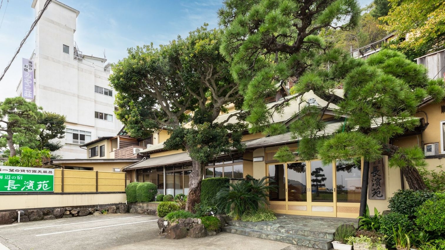 〇【部屋食/18時〜】国産アワビと真鯛姿造り付！全７種の豪華★舟盛りプラン★