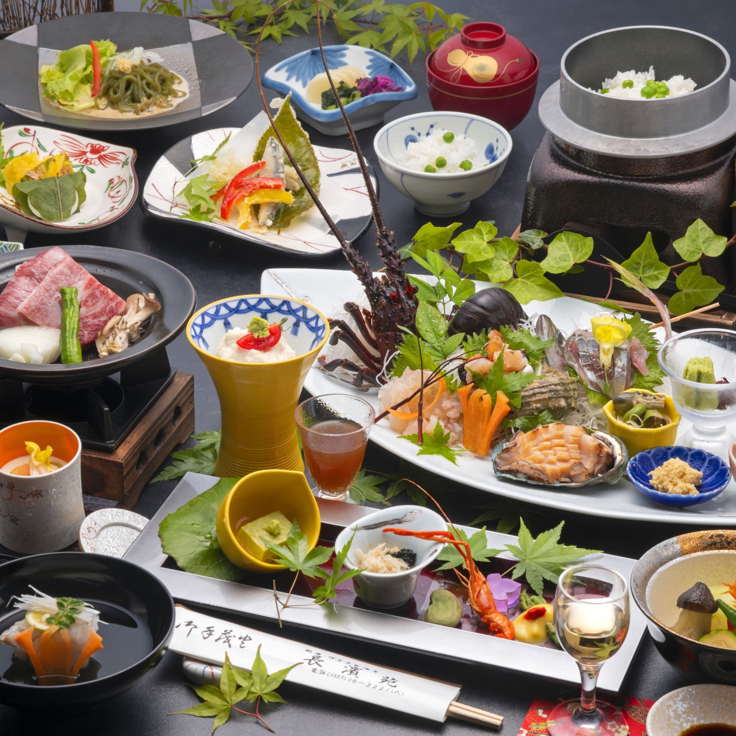 【部屋食】お肉もお魚も両方食べたい！豪華地魚刺身盛＆柔らか和牛陶板焼