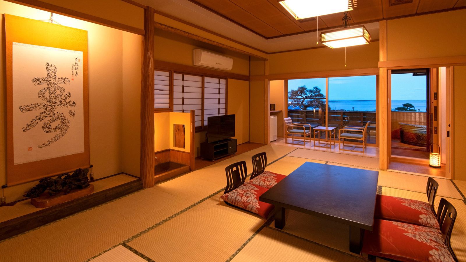 2階露天風呂付客室『蓬莱』