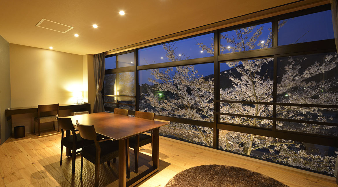 川側全面ガラス窓 スーペリアツイン　BOTAN（禁煙）