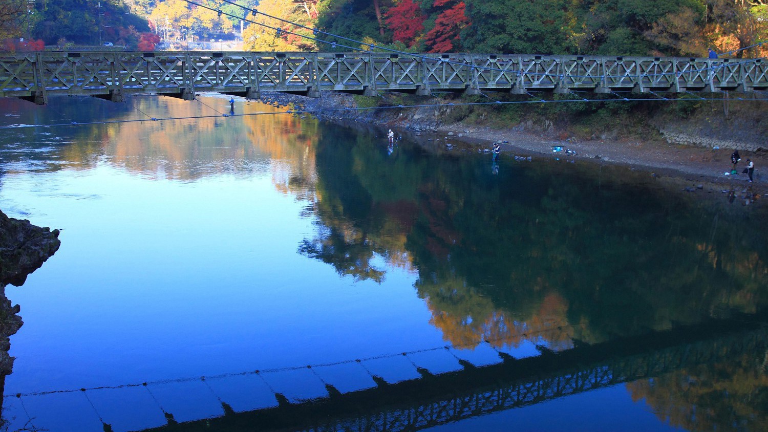 （宇治川）幻想的な景色と趣深い季節の移ろいを楽しんでいただけます。※画像はイメージ