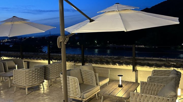 Rooftop Bar※画像は一例