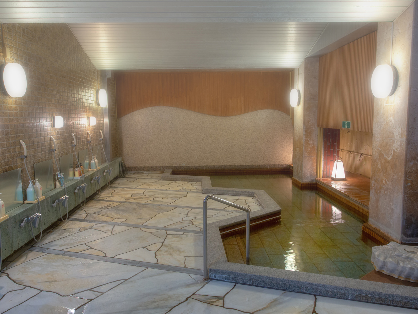 【グループ素泊まりプラン】展望風呂や大浴場にて、湯浴みを満喫！