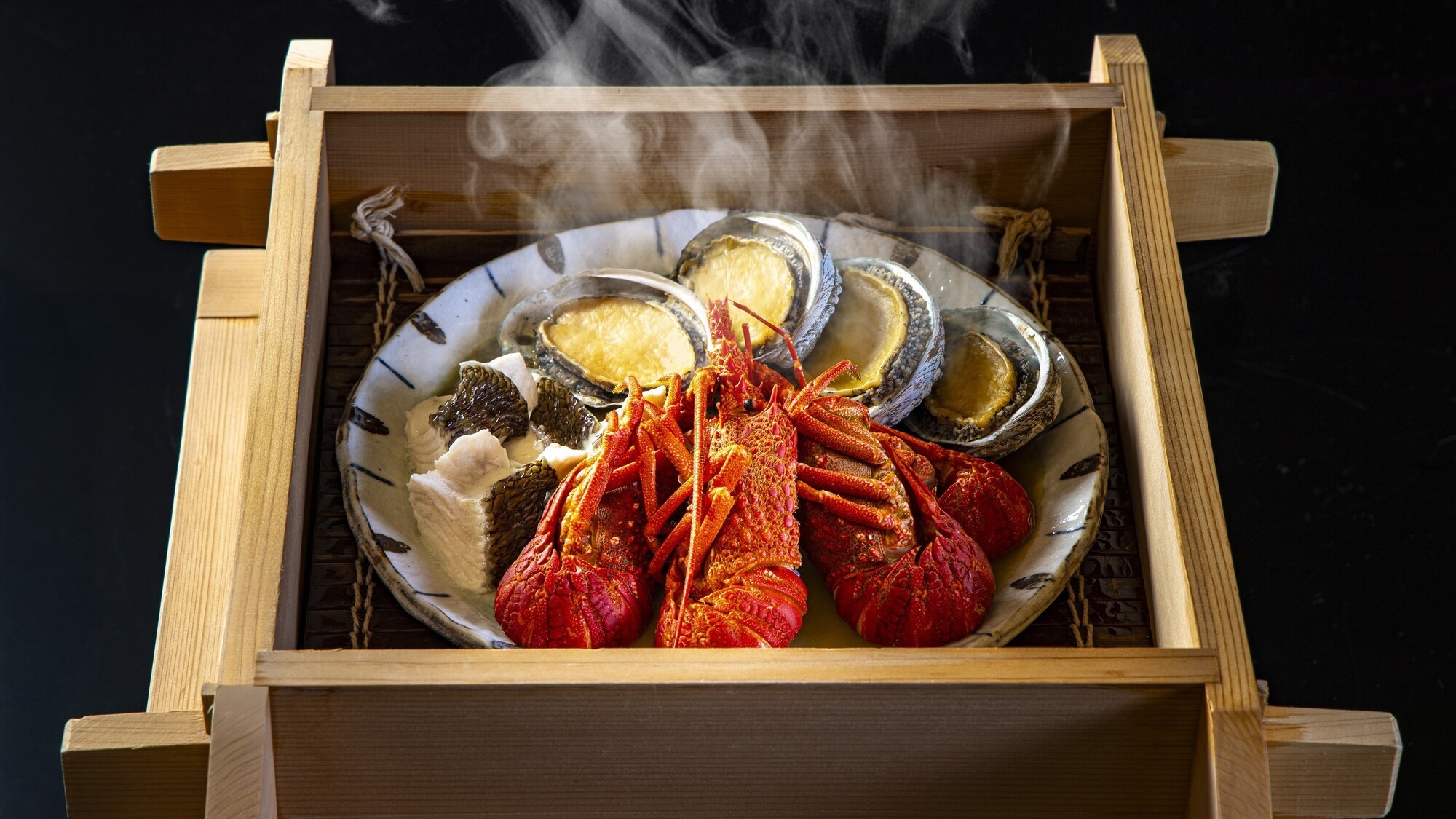 飲める温泉を使った「温泉蒸し料理」で心身ともにリフレッシュ♪ 「飲み放題」付