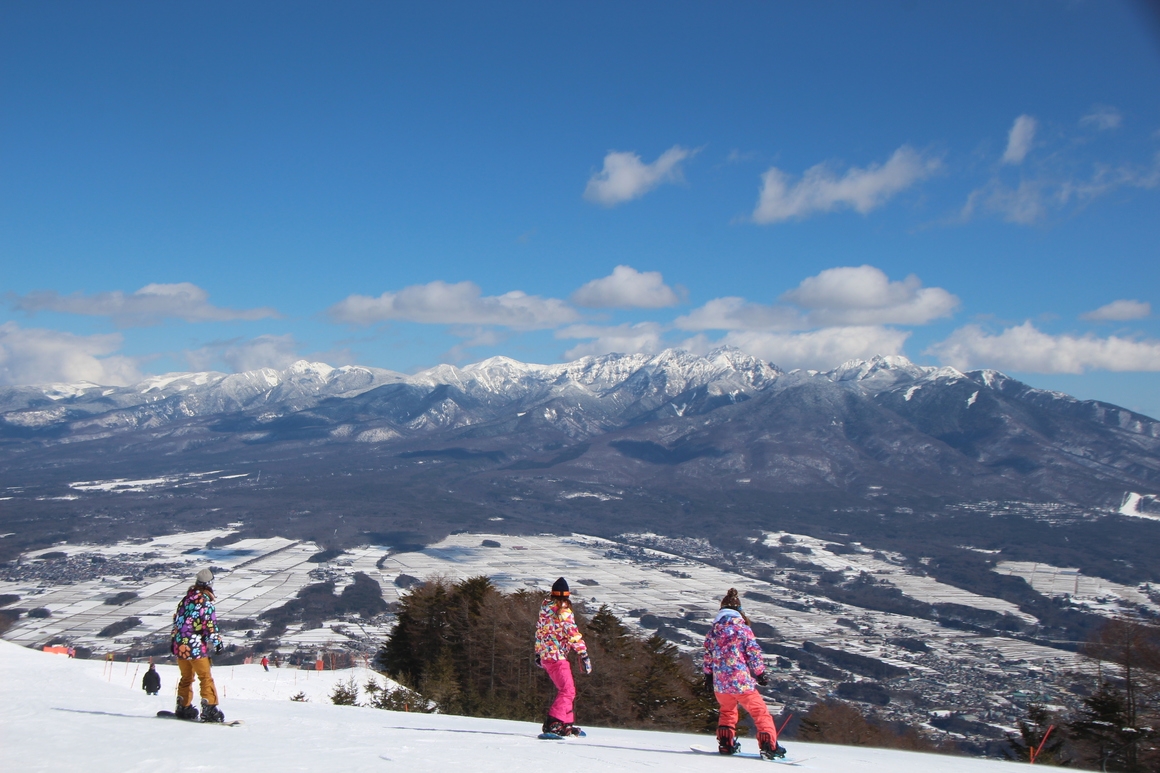 【楽天限定】《 富士見パノラマ1日券付き 》源泉かけ流し温泉を楽しめる1泊2食付きプラン【大人限定】
