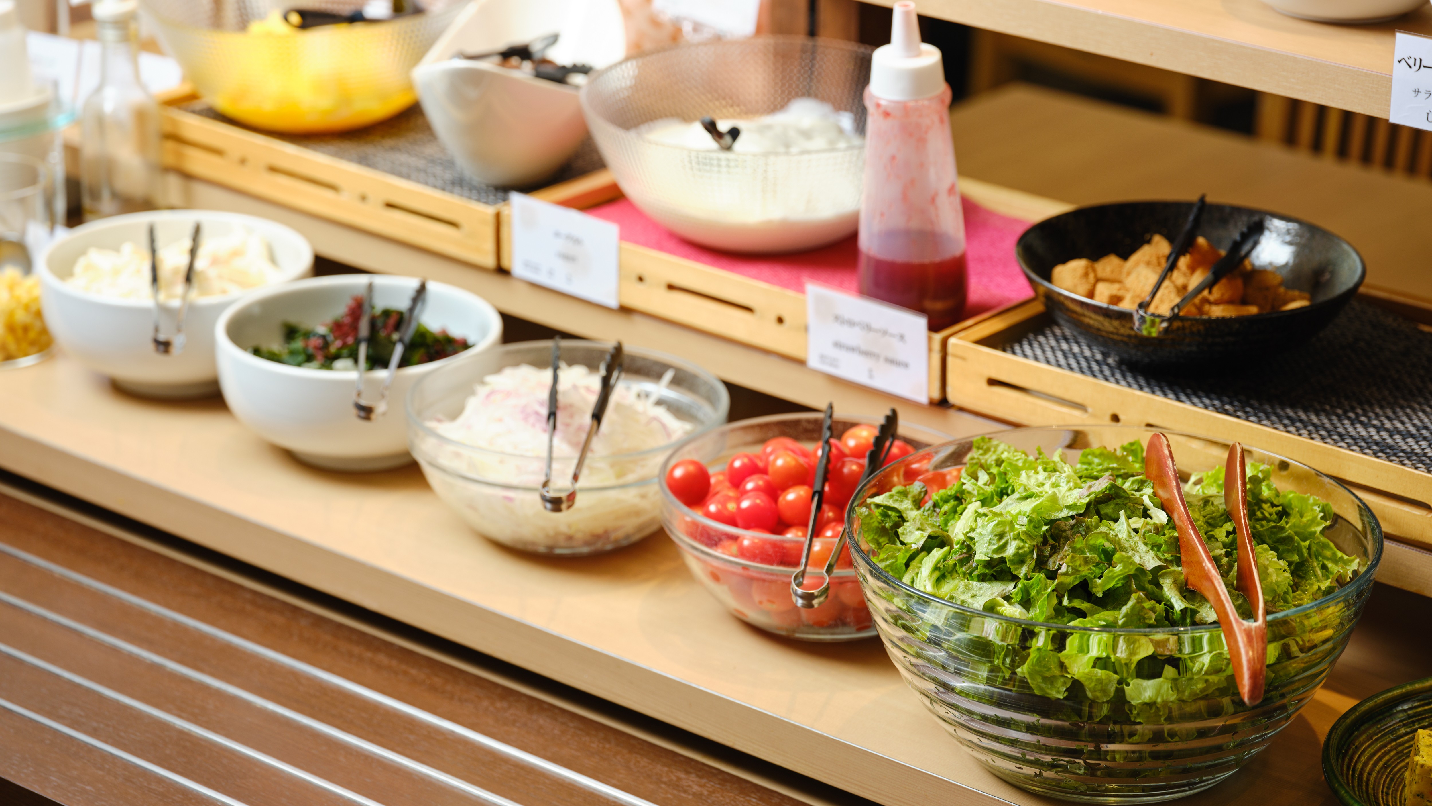 【朝食バイキング一例】