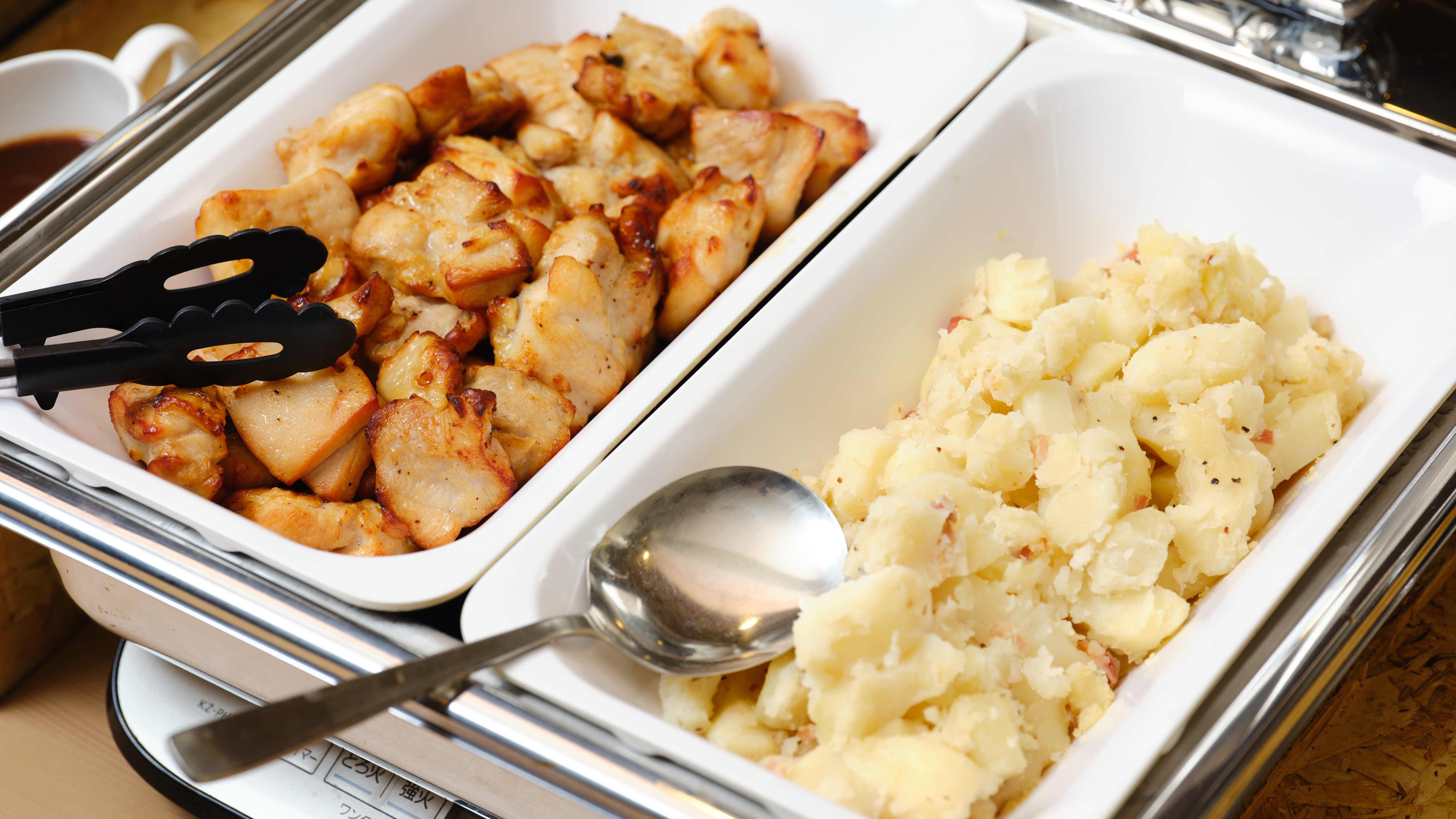 【朝食バイキング一例】