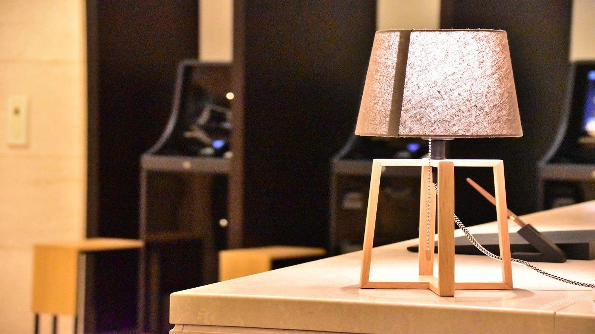 【フロント】