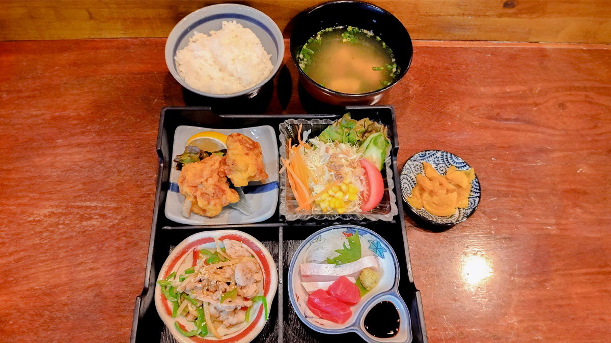 近くの居酒屋さんで美味しい夕食プラン