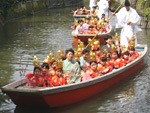 Yanagawa Sagemon Festival (Water Parade)