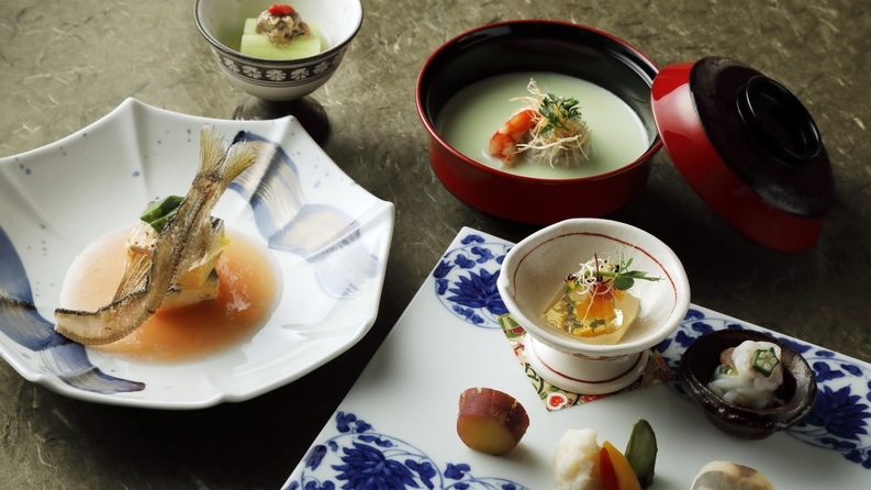 【季-toki-】『少量美味』旬を軽やかに味わうライト和食コース〈ワンドリンク付〉