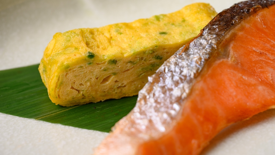 【朝食】和食◆焼魚と「あおさ入り出し巻き玉子」が人気の和定食